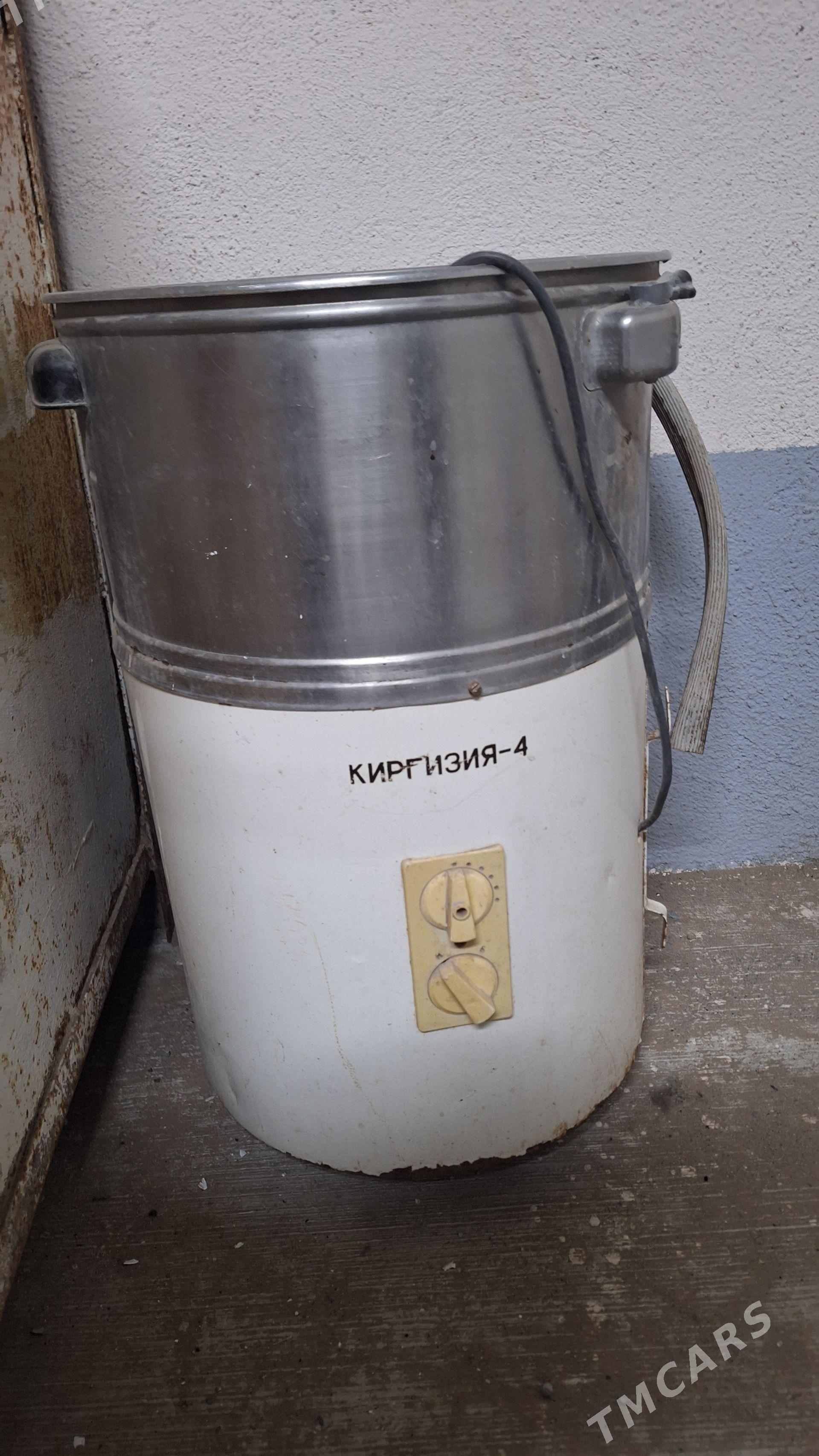 Kirgizya 4Киргизия - Aşgabat - img 1