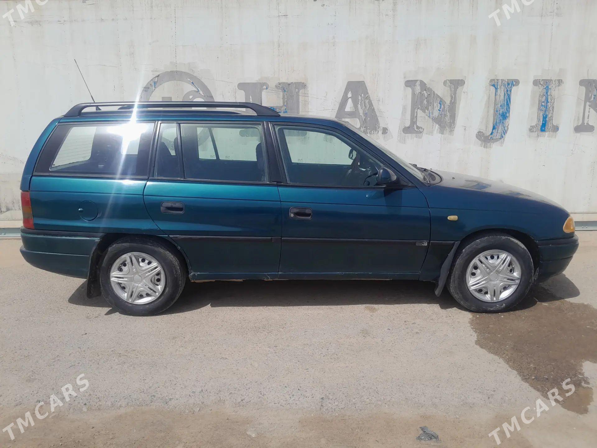 Opel Astra 1997 - 48 000 TMT - Мары - img 1