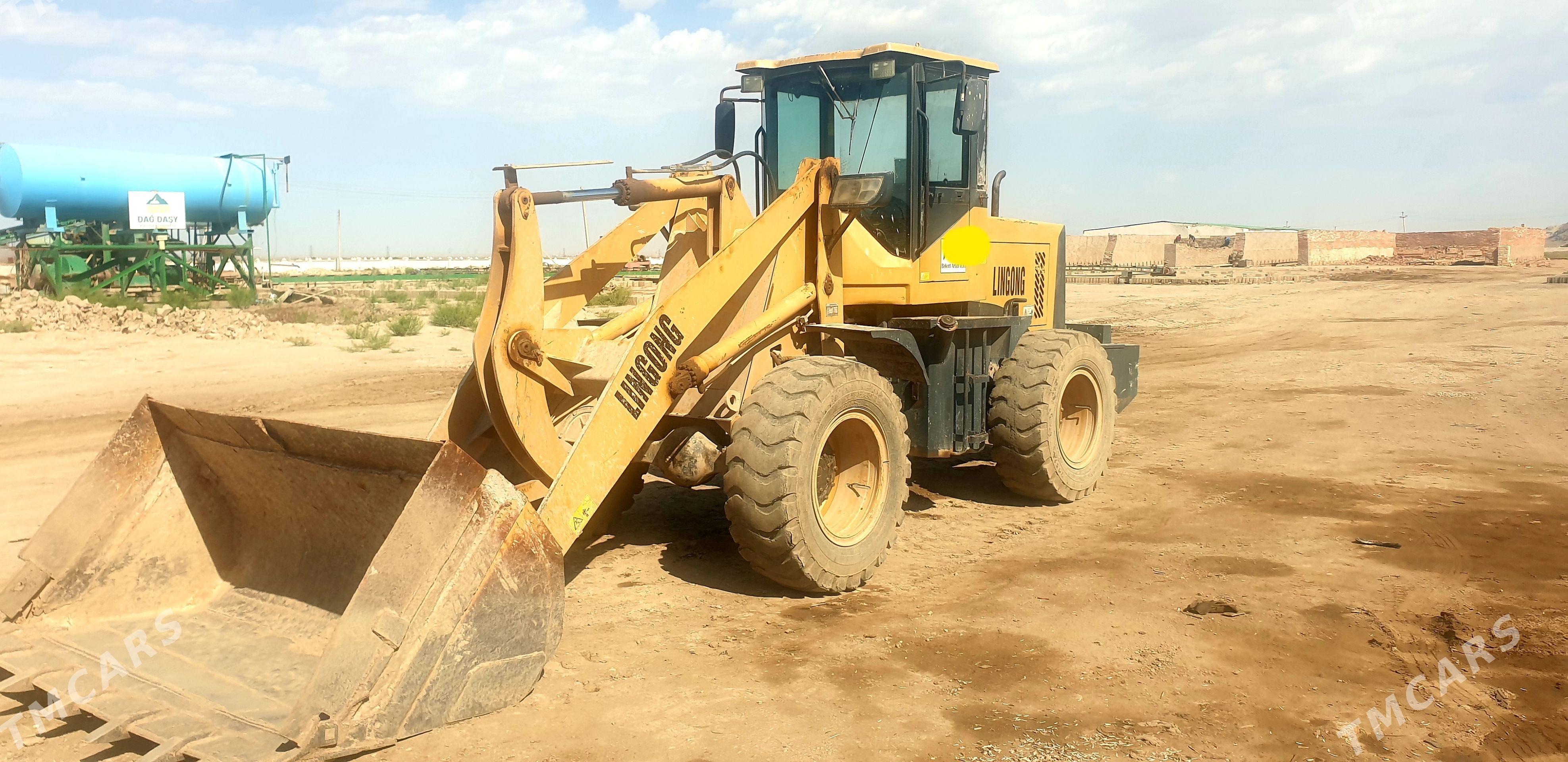 LiuGong CLG 25AS 2015 - 180 000 TMT - Balkanabat - img 1