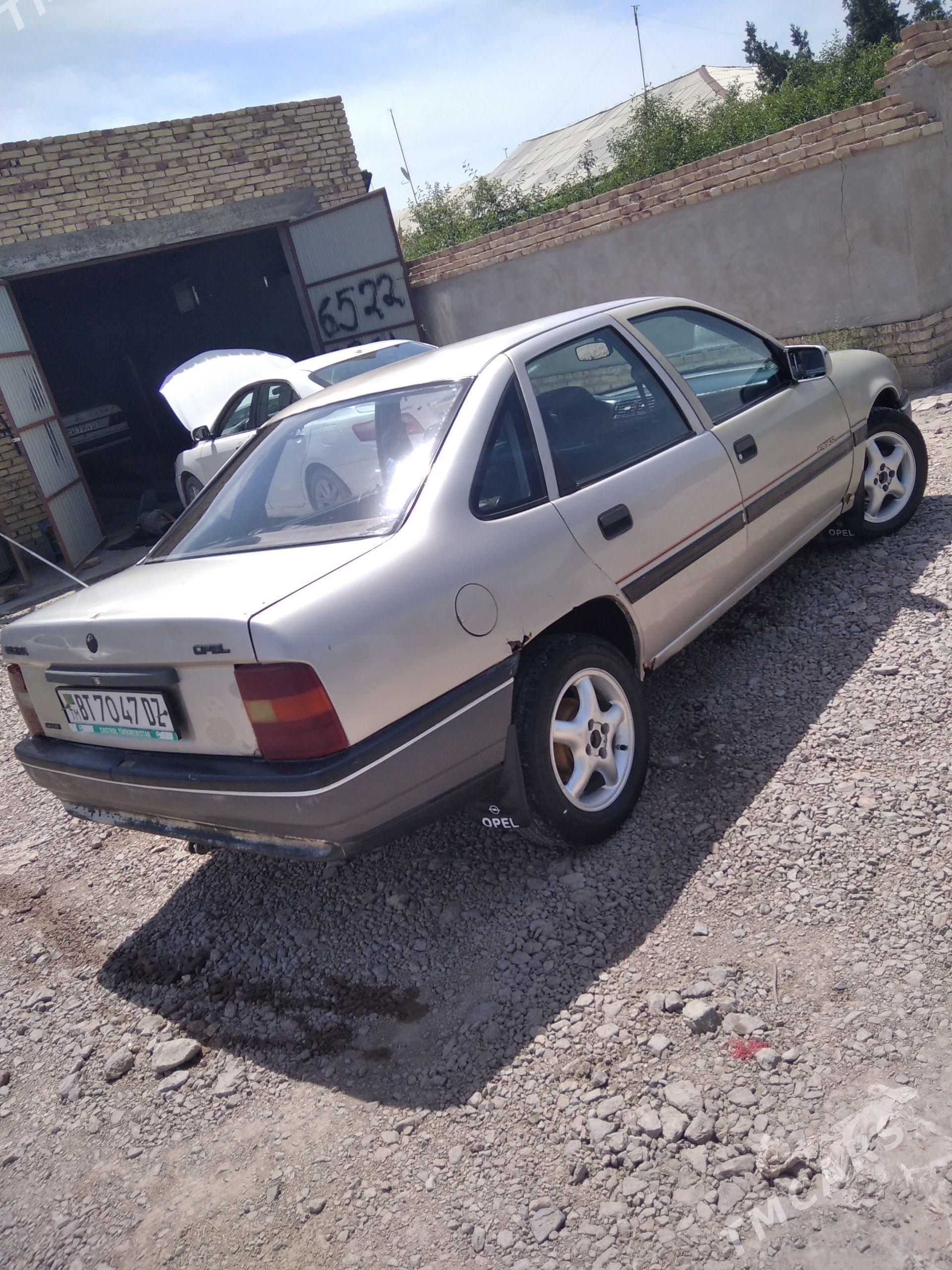 Opel Vectra 1992 - 29 000 TMT - Шабатский этрап - img 1