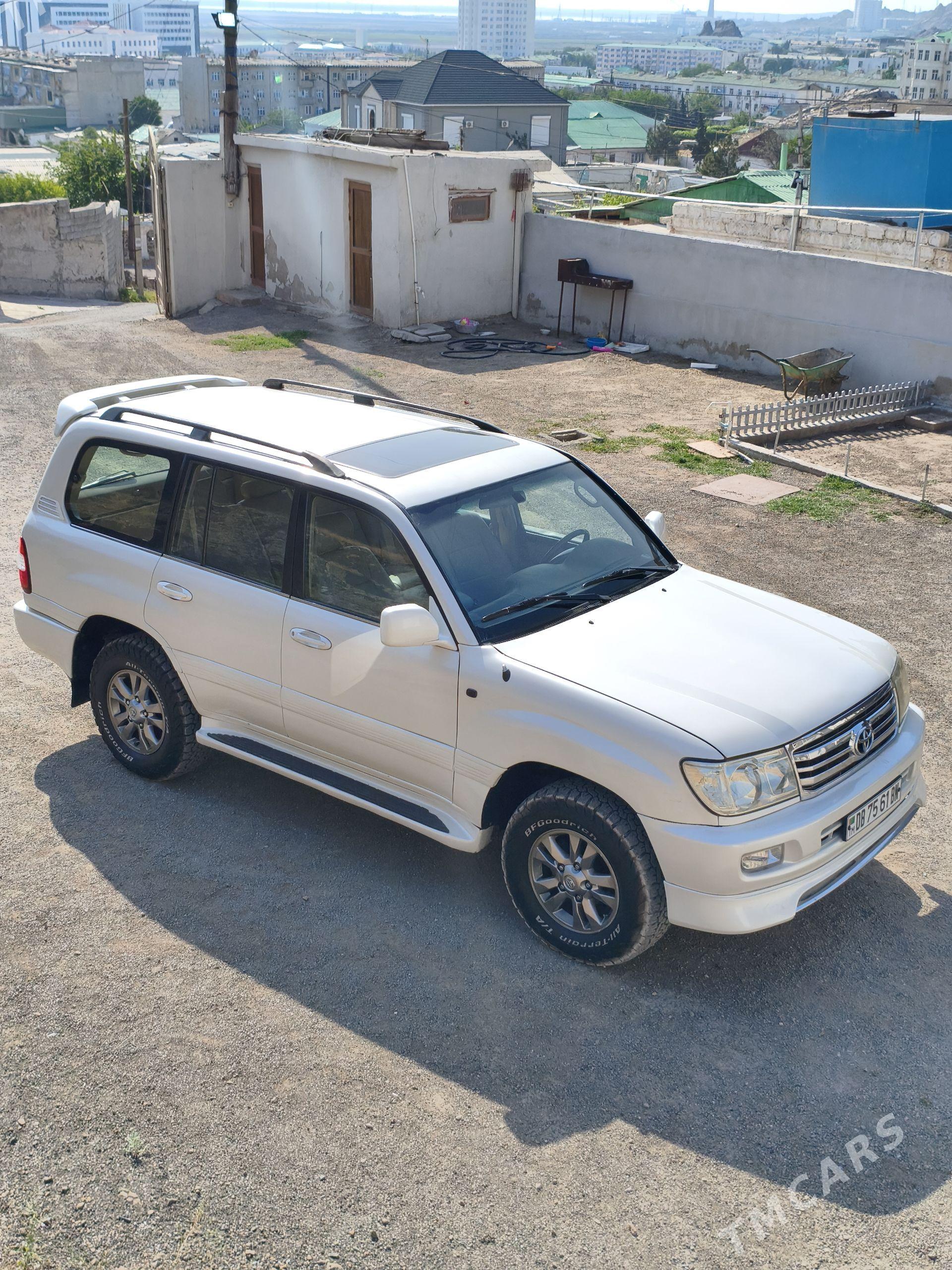 Toyota Land Cruiser 2000 - 245 000 TMT - Türkmenbaşy - img 1
