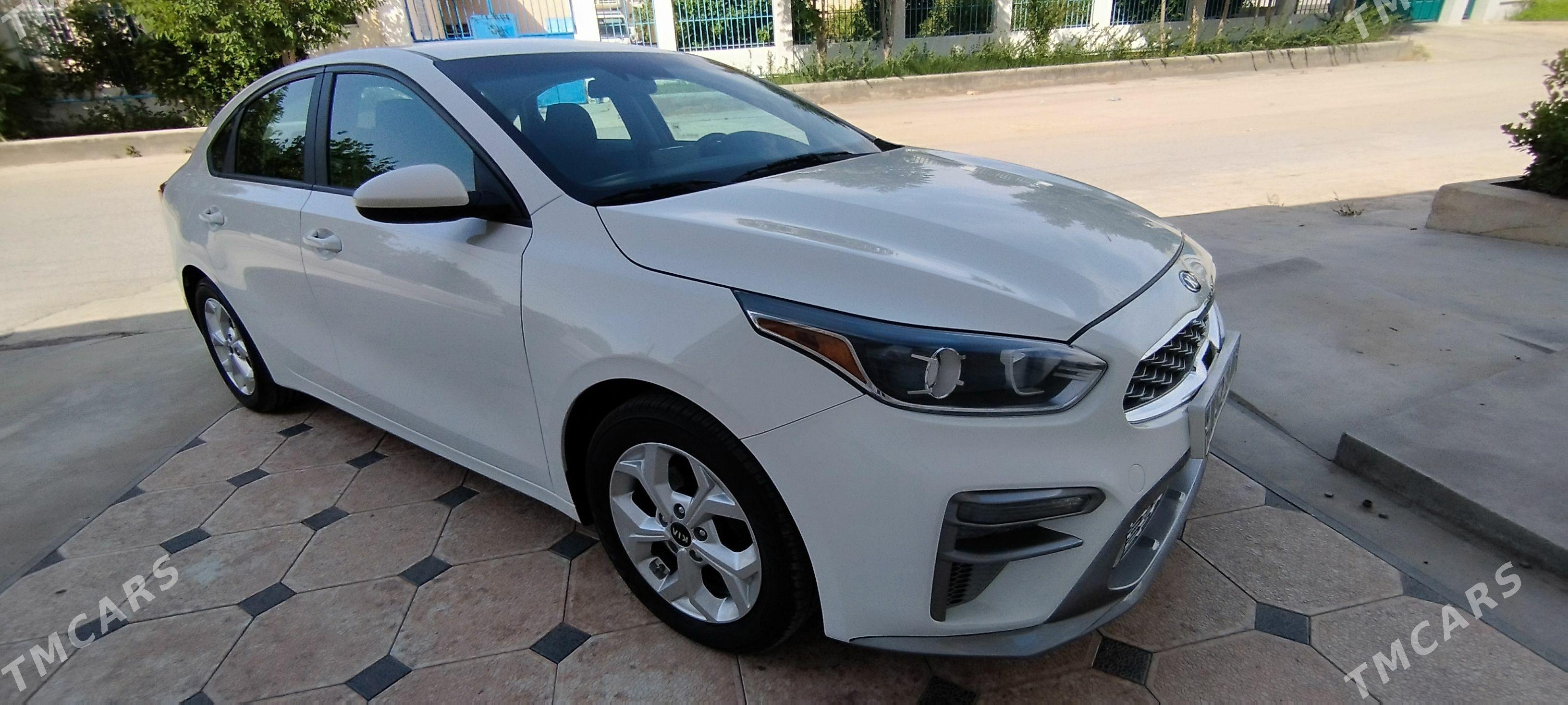 Kia Forte 2021 - 245 000 TMT - Hitrowka - img 1