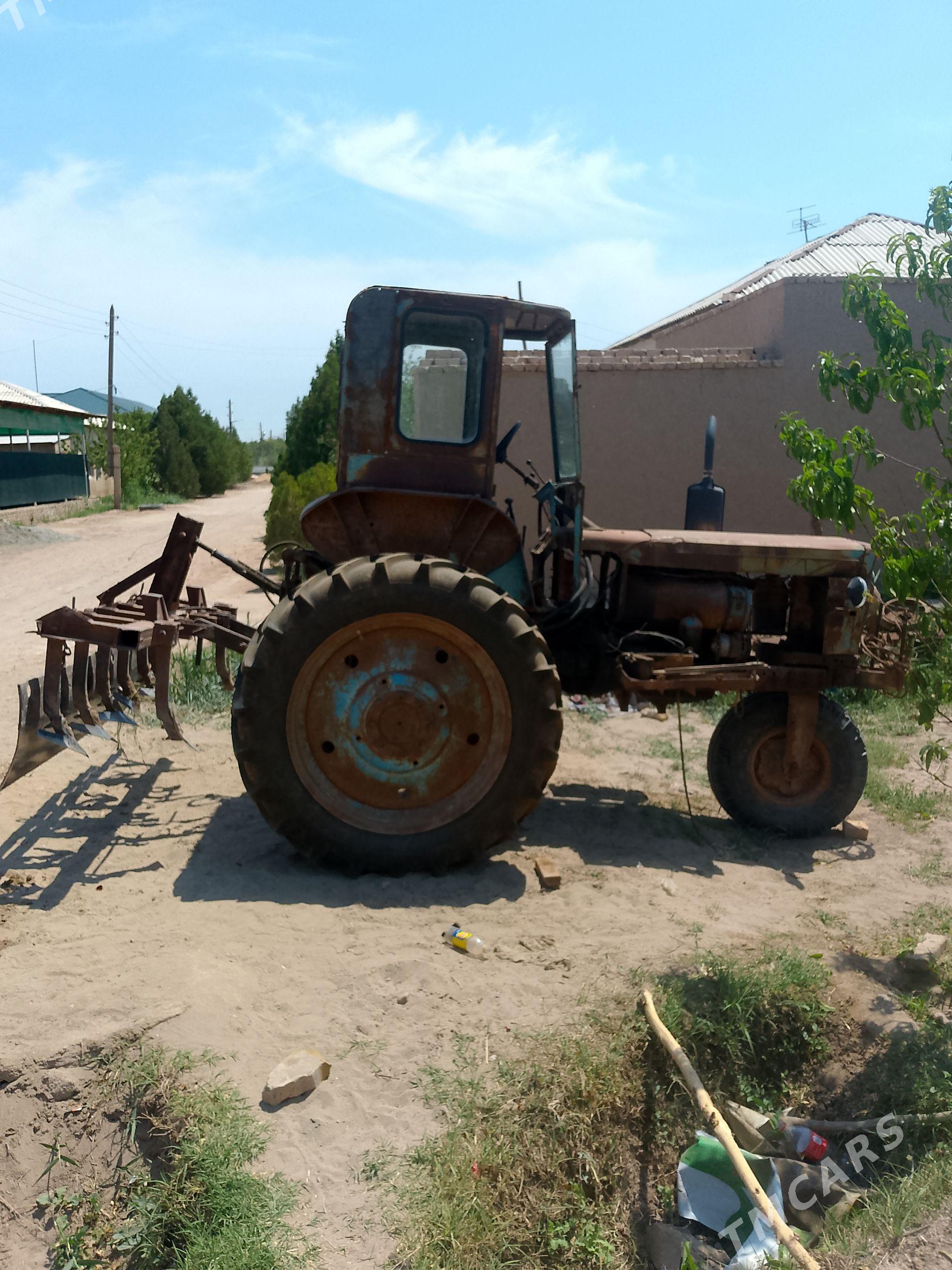 MTZ T-28 1994 - 72 000 TMT - Görogly (Tagta) - img 1