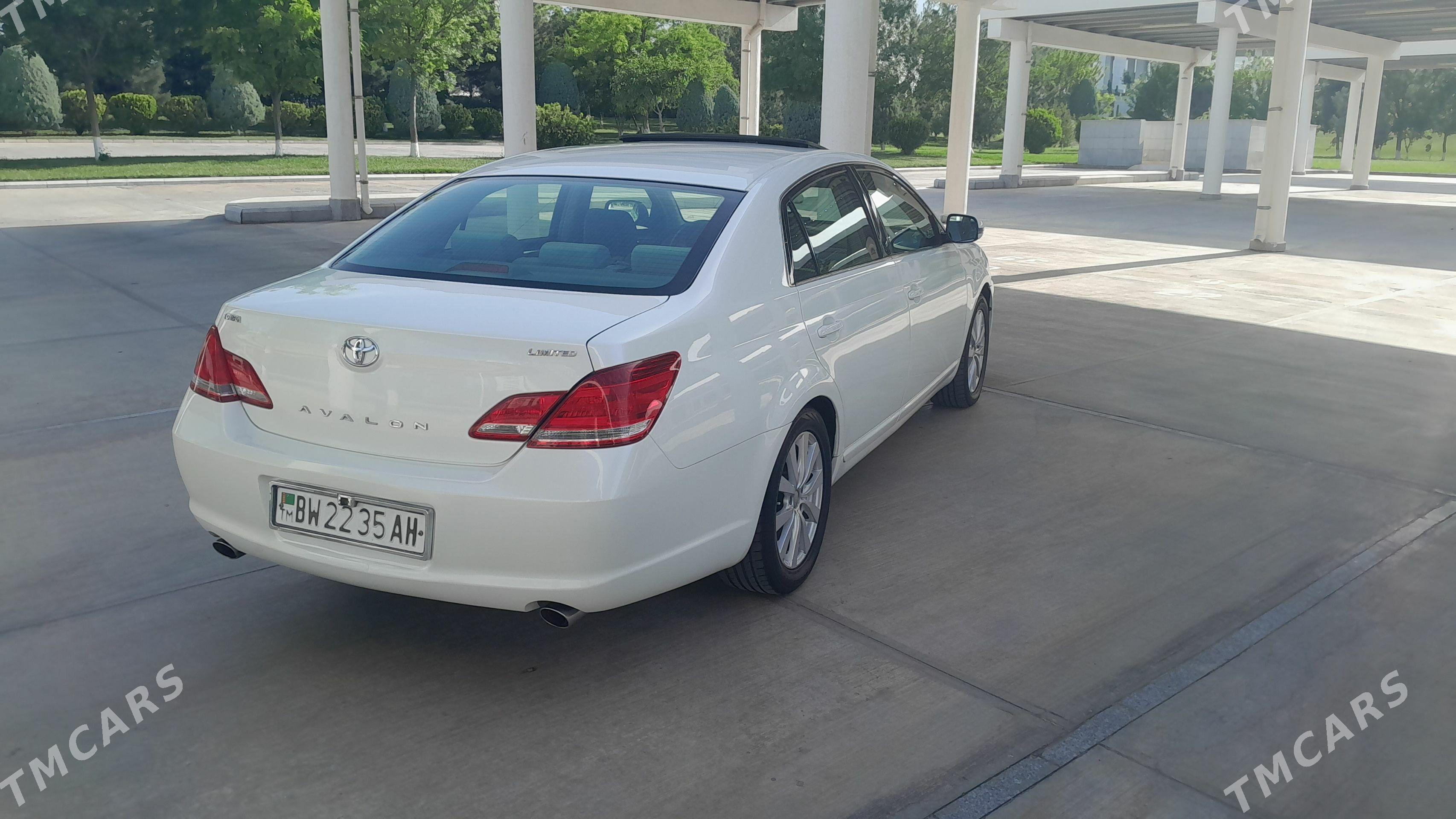 Toyota Avalon 2005 - 200 000 TMT - Ак-Бугдайский этрап - img 1