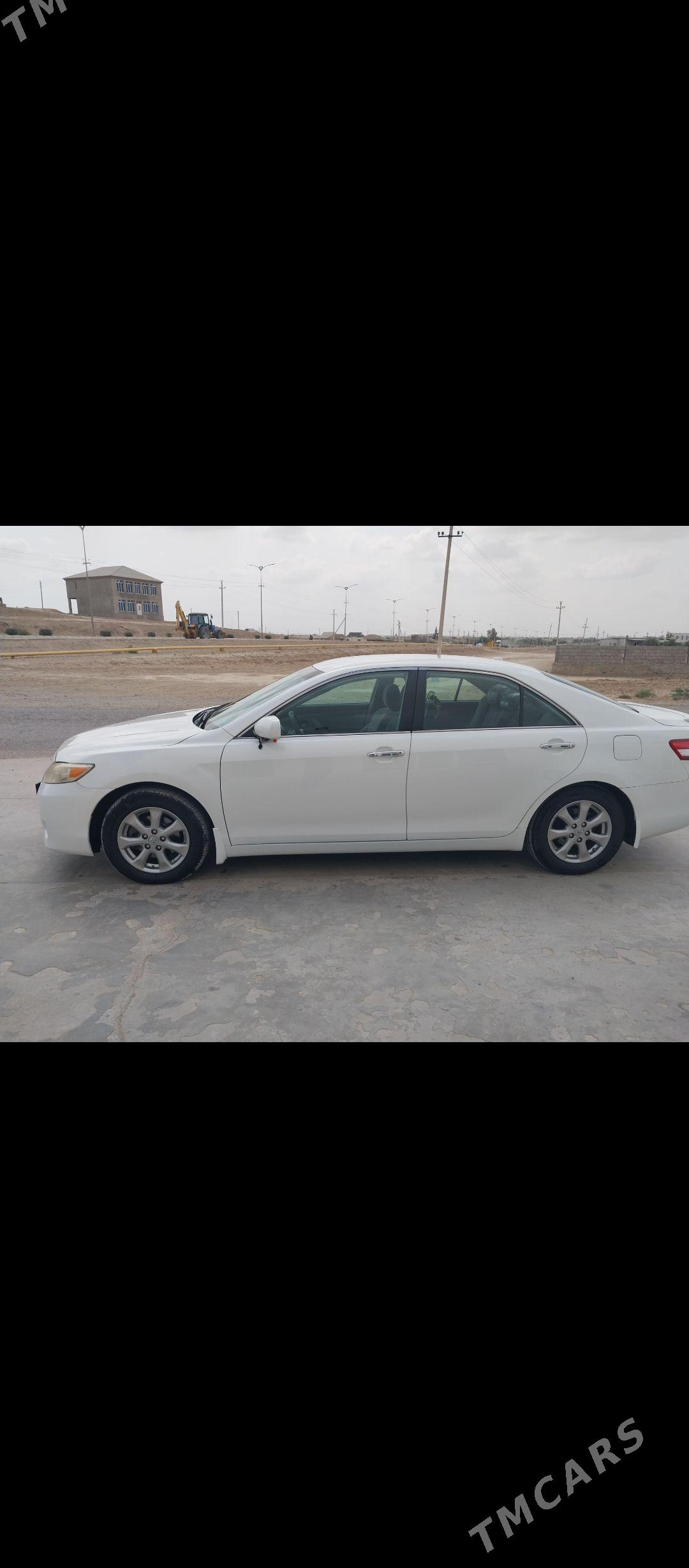 Toyota Camry 2011 - 220 000 TMT - Etrek - img 1