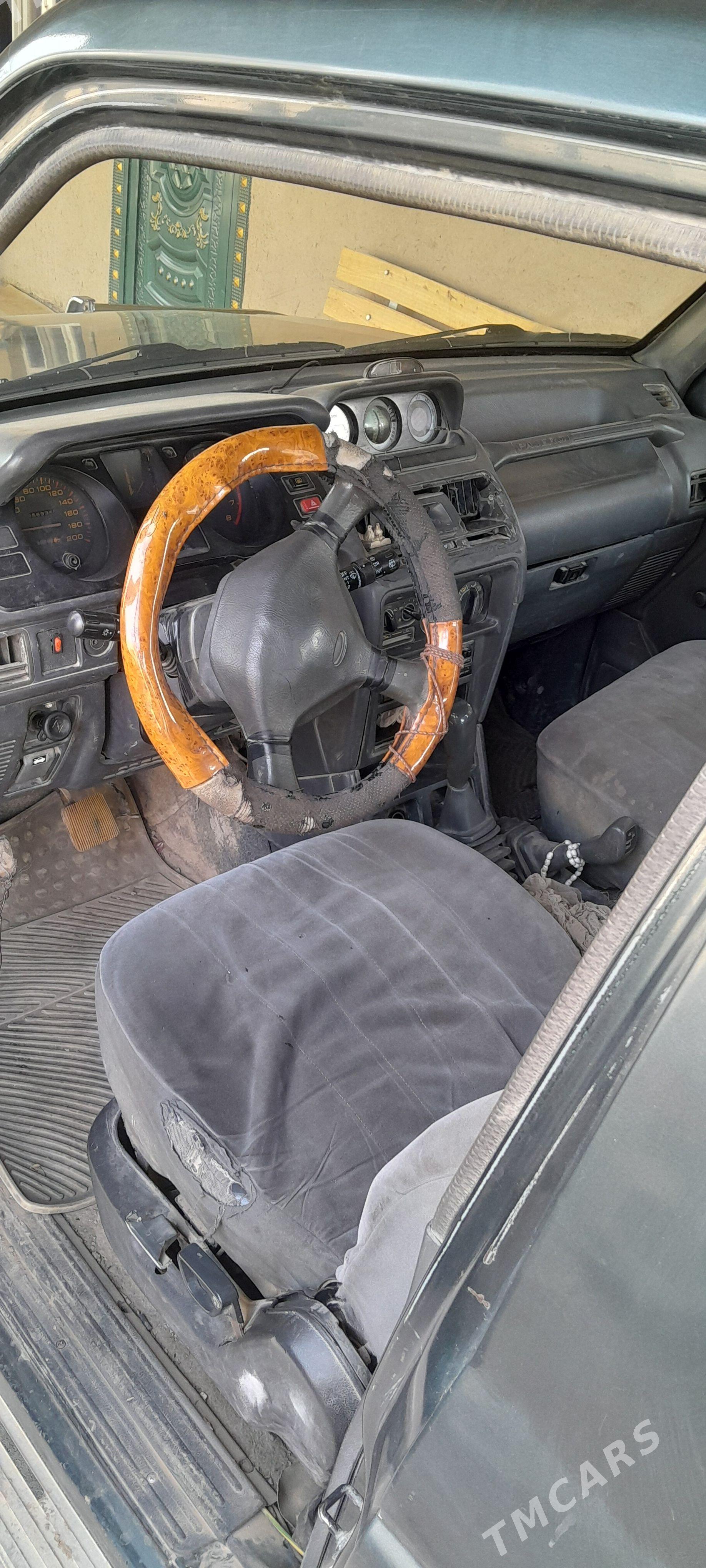 Mitsubishi Pajero 1992 - 80 000 TMT - етр. Туркменбаши - img 1