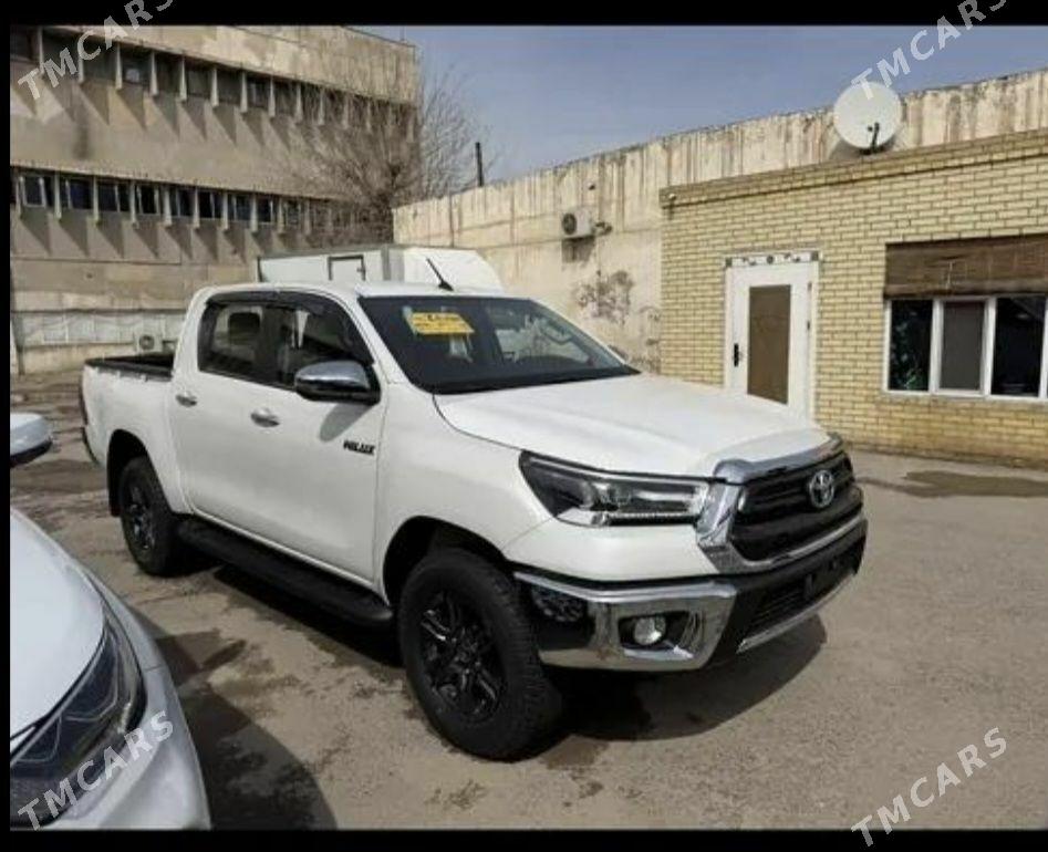 Toyota Hilux 2025 - 717 000 TMT - Aşgabat - img 1