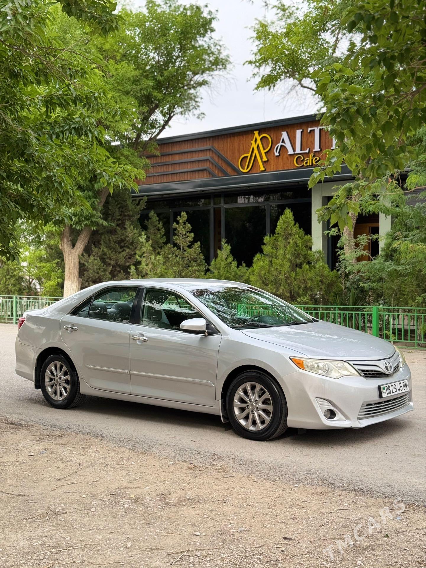 Toyota Camry 2012 - 230 000 TMT - Балканабат - img 1