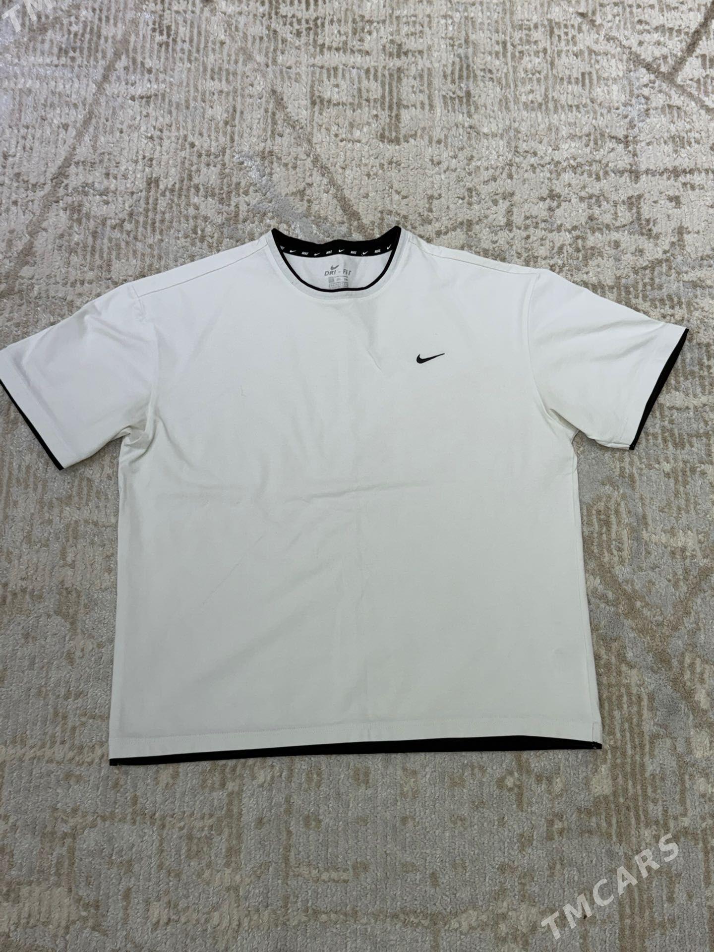Nike futbolka - Мир 1 - img 1