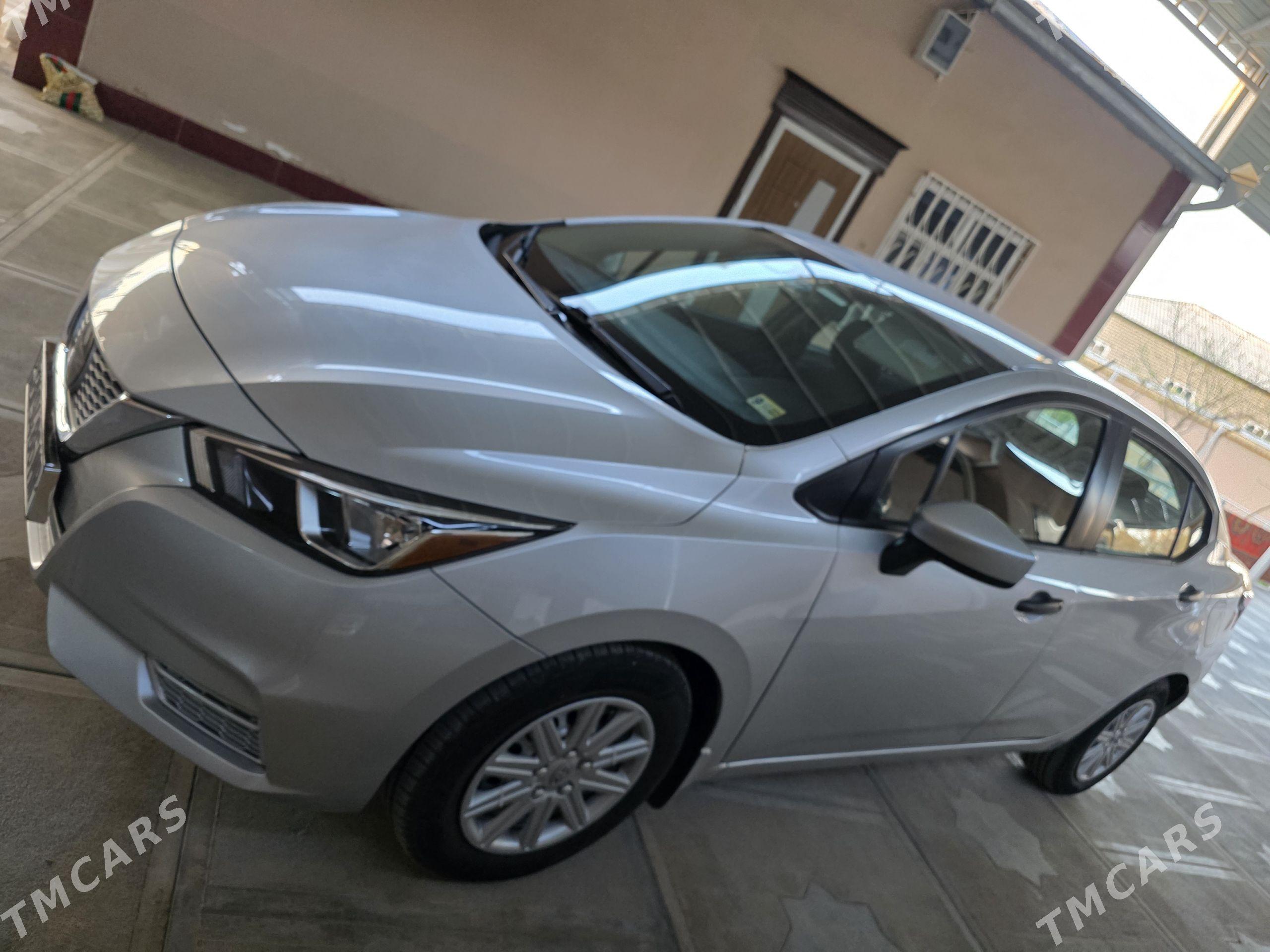 Nissan Versa 2021 - 183 000 TMT - Мары - img 1