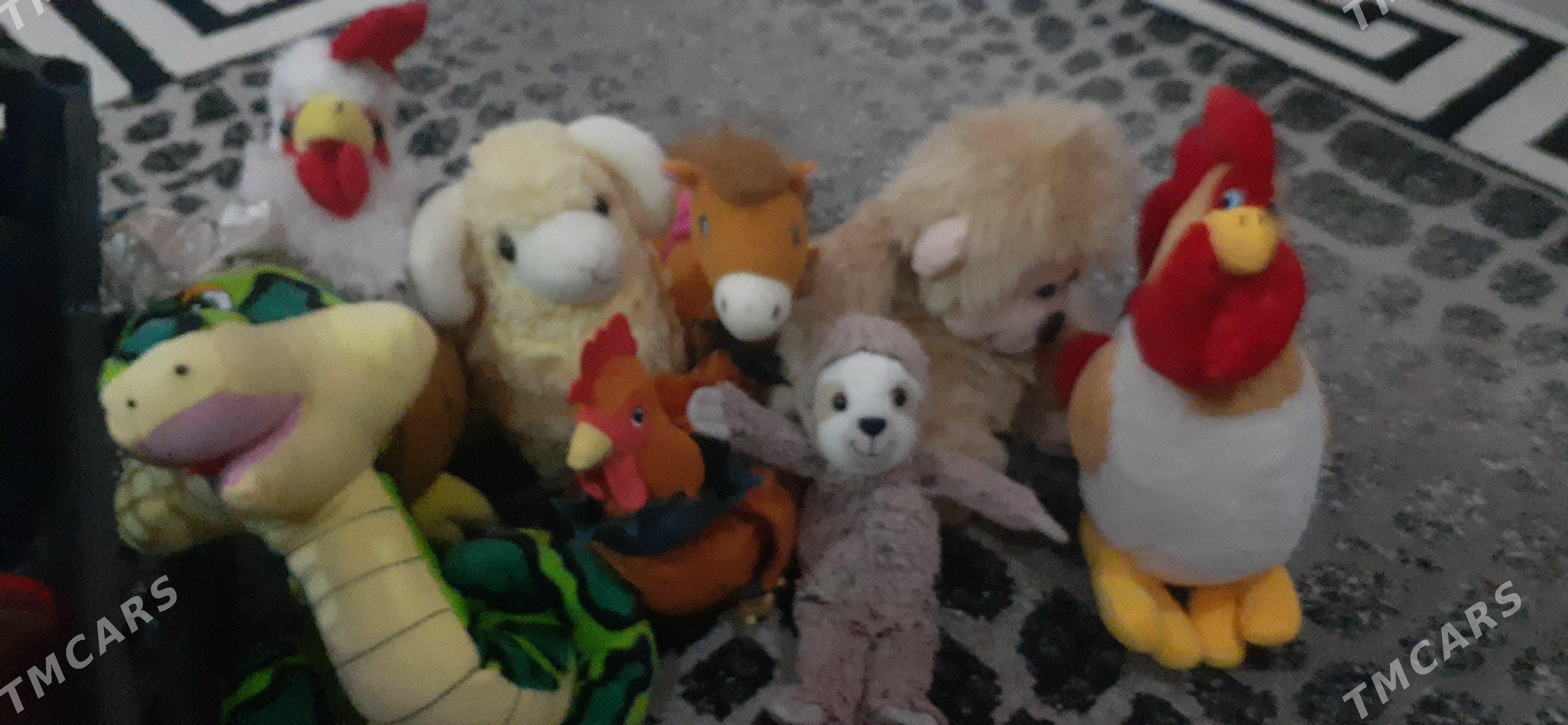 продам игрушки,мягкие в хорош - Türkmenbaşy - img 1