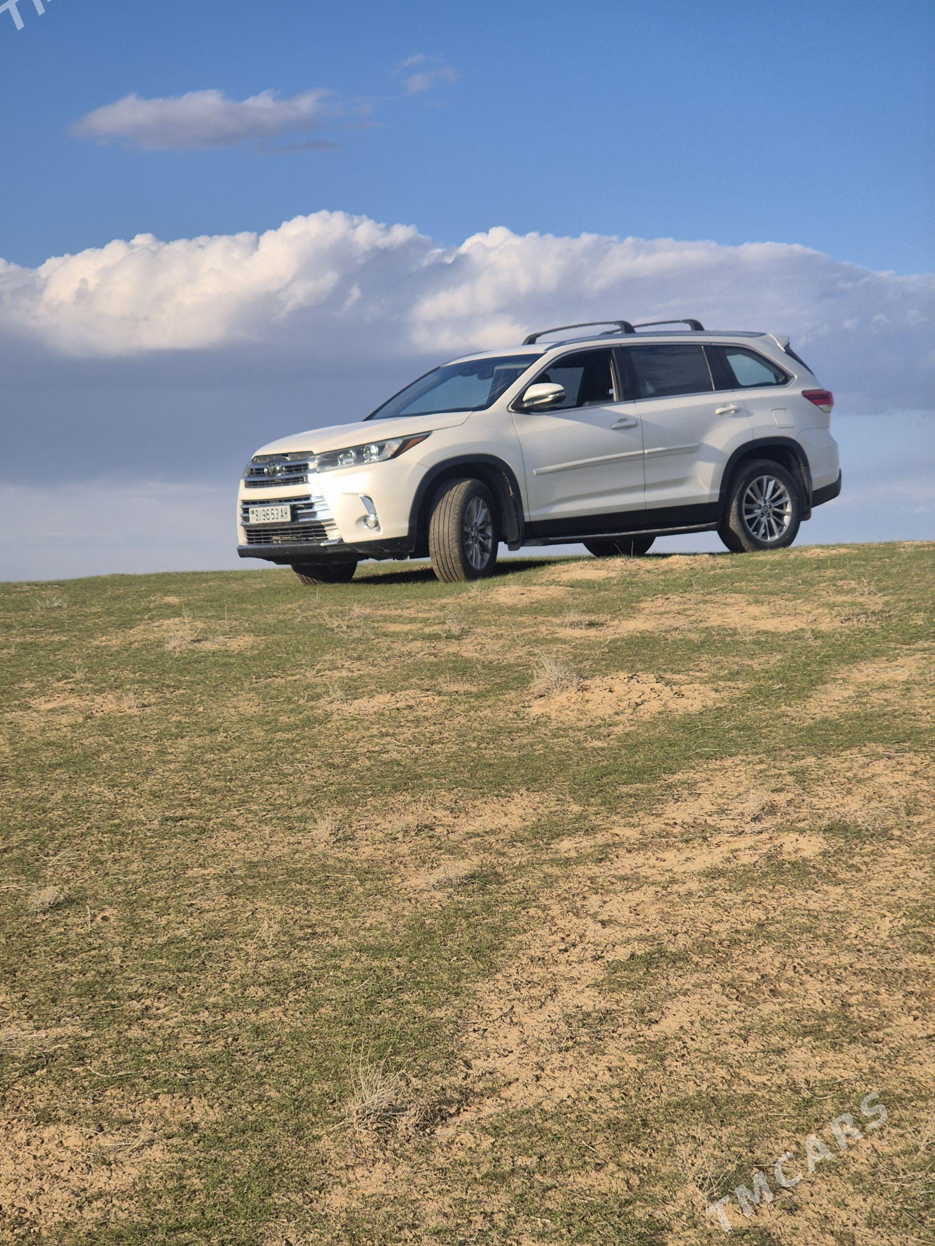 Toyota Highlander 2019 - 500 000 TMT - Kaka - img 1
