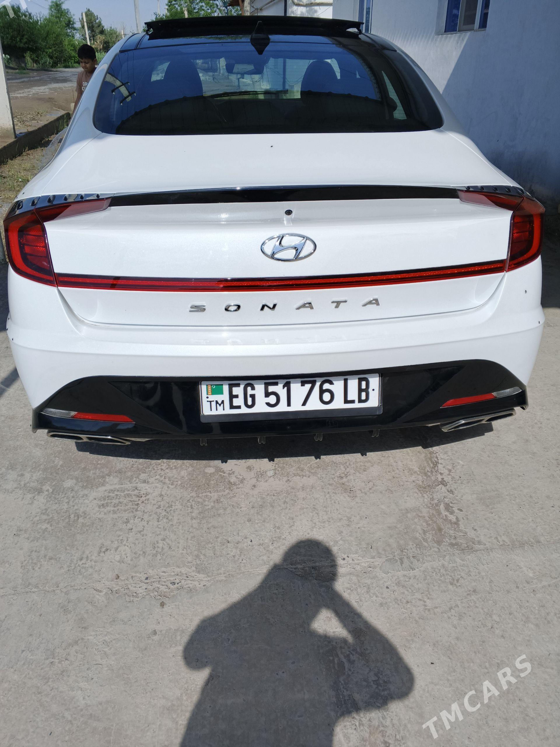 Hyundai Sonata 2022 - 330 000 TMT - Дянев - img 1