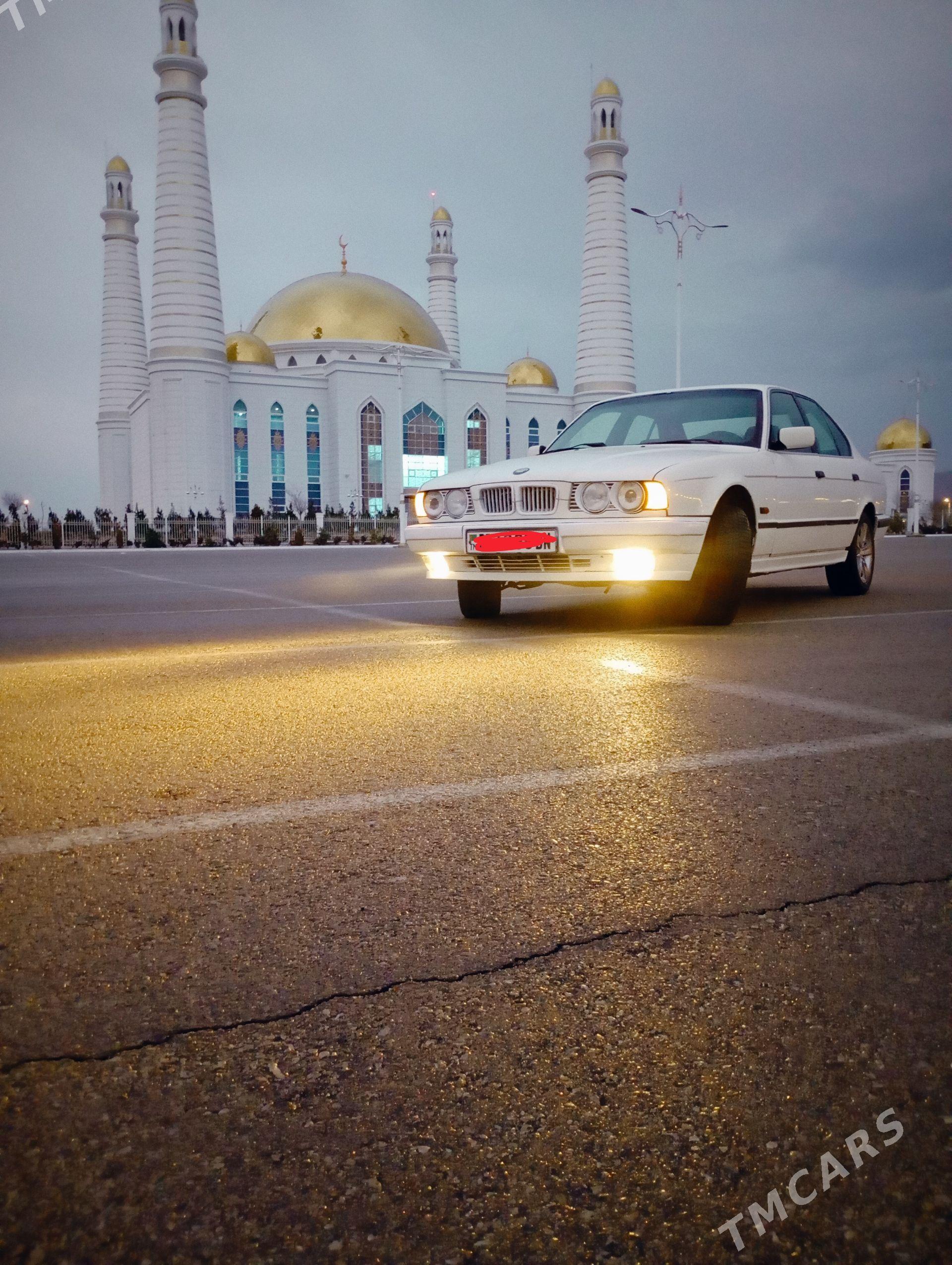 BMW 525 1990 - 75 000 TMT - Берекет - img 1