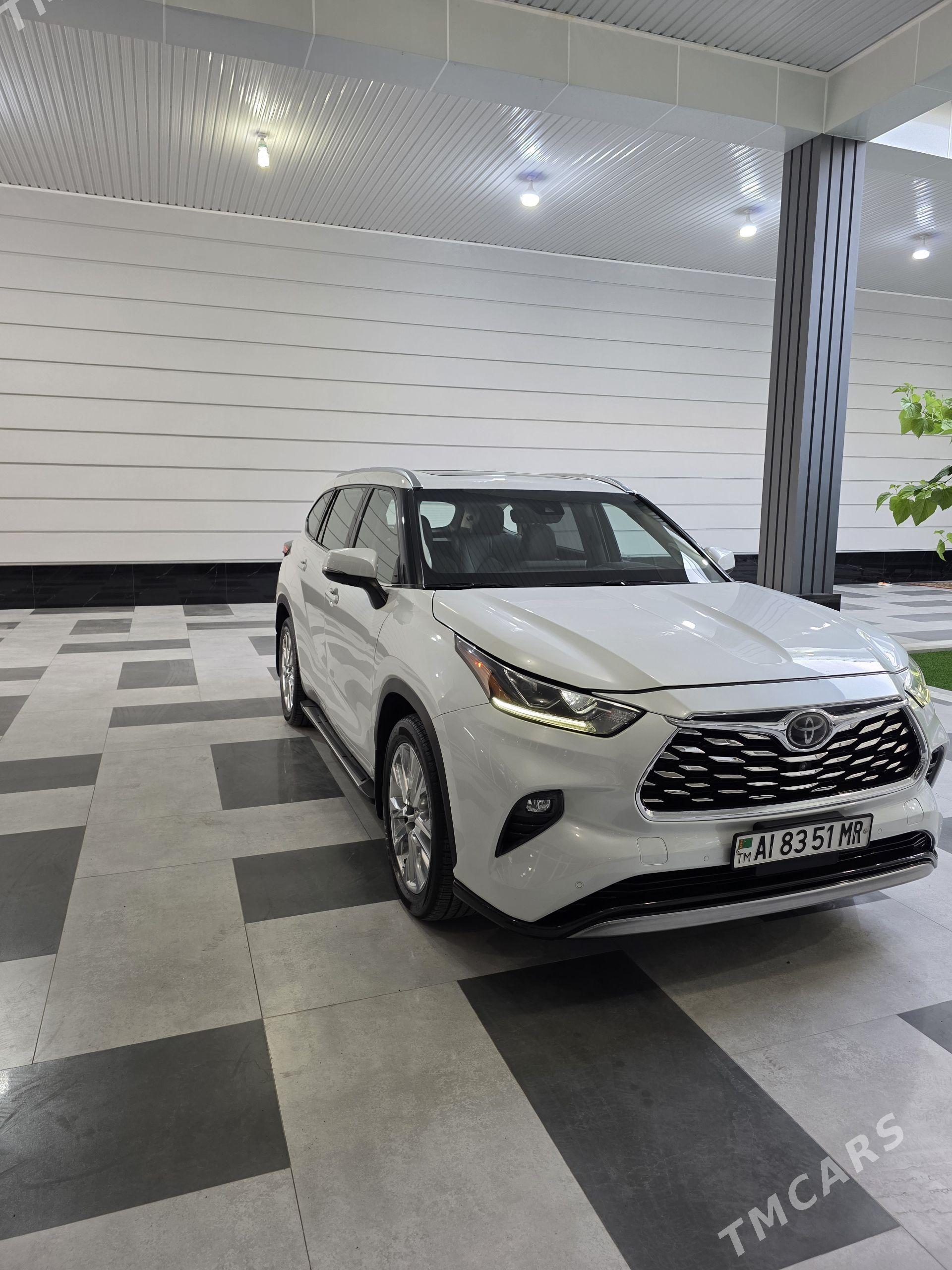 Toyota Highlander 2020 - 605 000 TMT - Байрамали - img 1