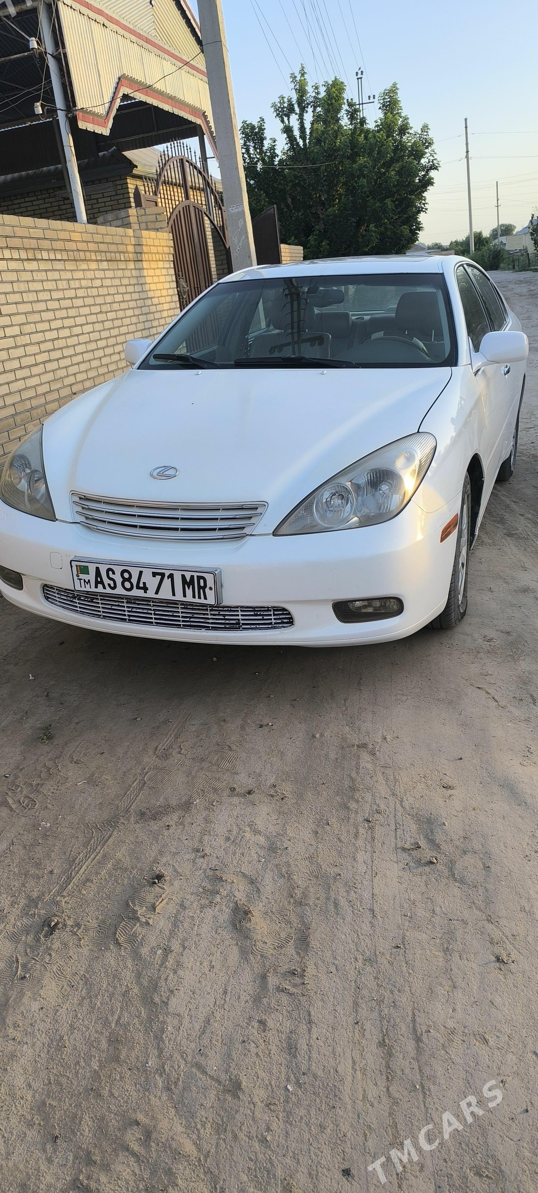 Lexus ES 300 2002 - 220 000 TMT - Мары - img 1