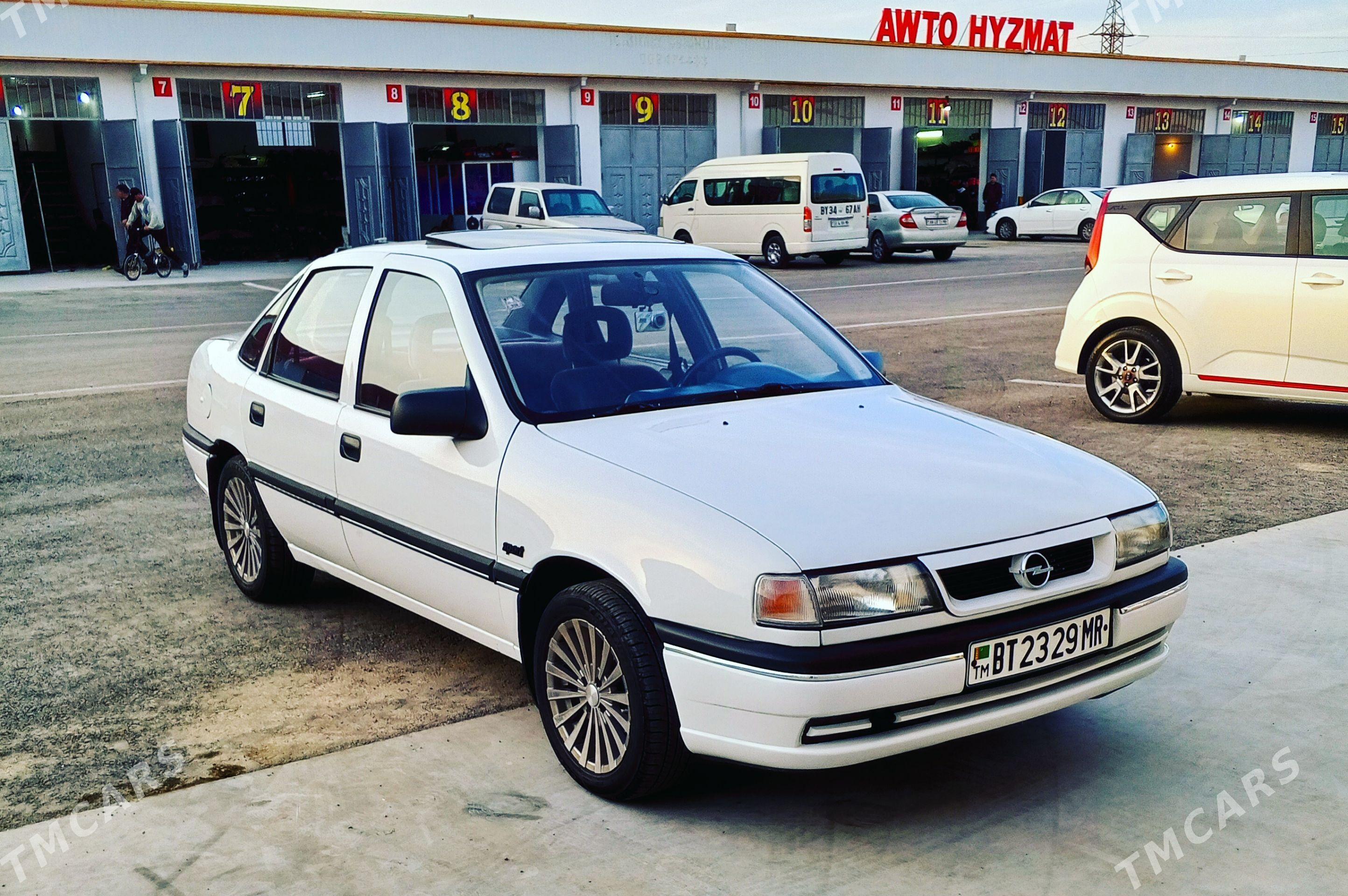Opel Vectra 1992 - 62 000 TMT - Мары - img 1