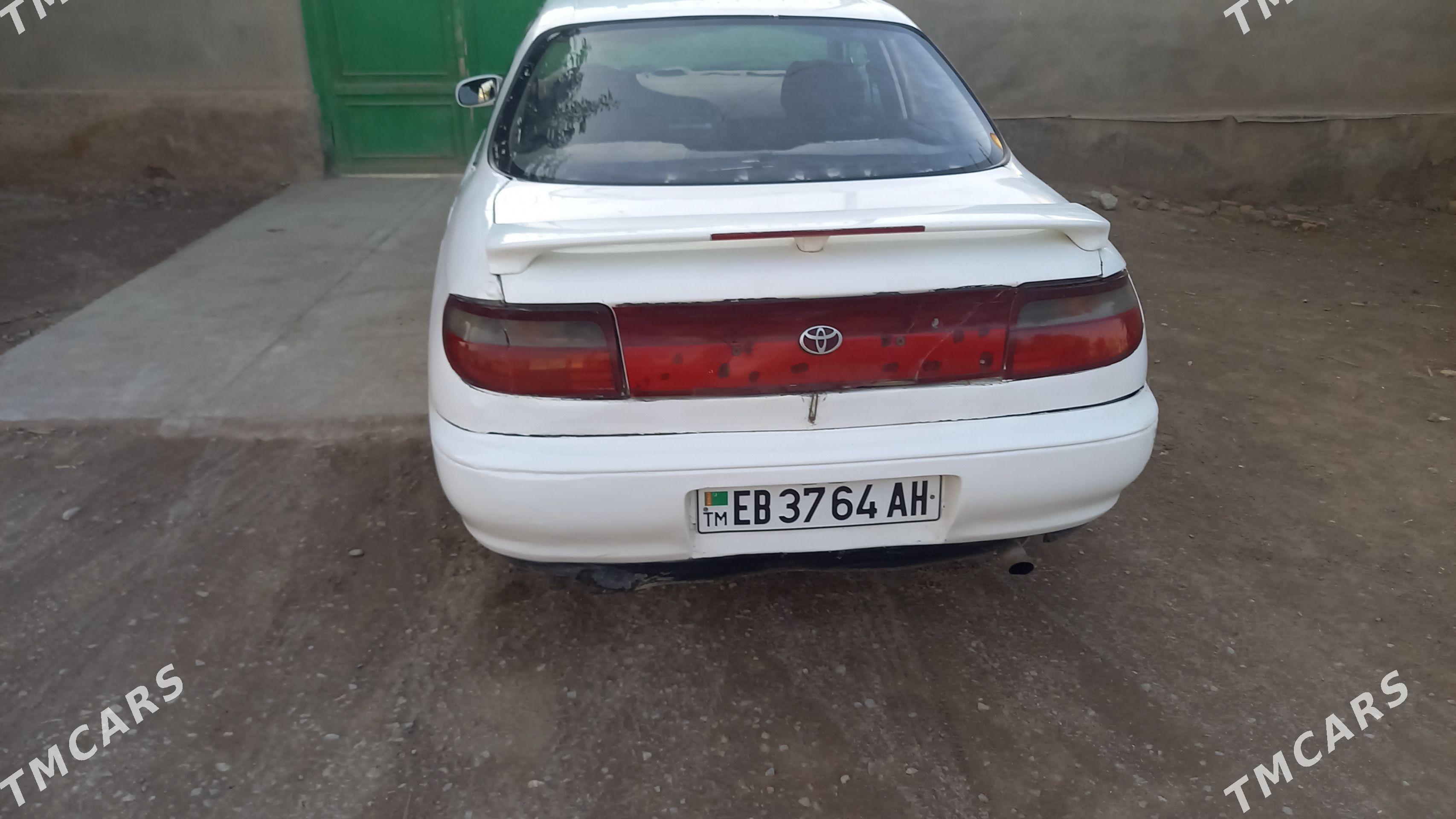 Toyota Carina 1995 - 35 000 TMT - Теджен - img 1