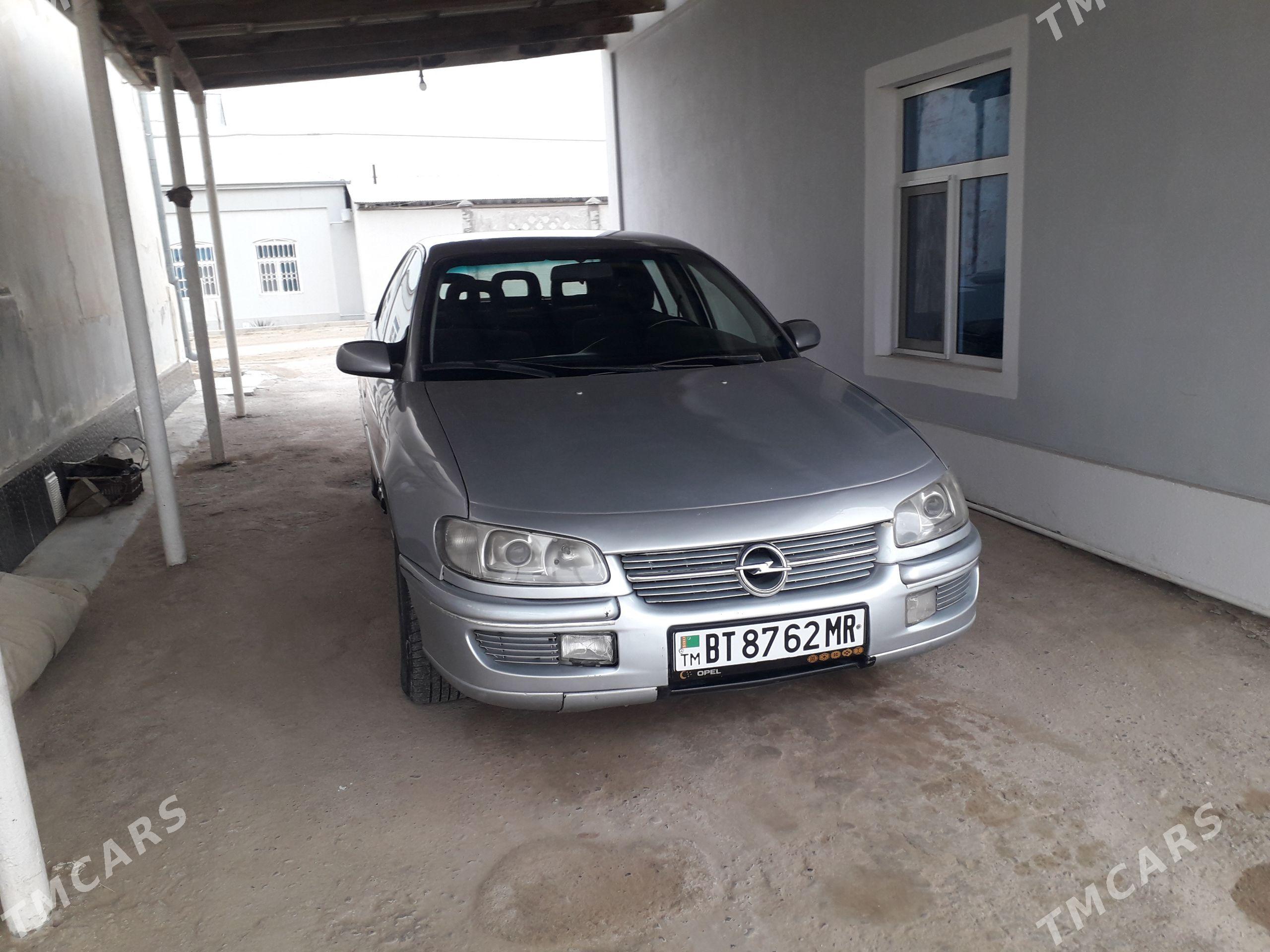 Opel Omega 1996 - 35 000 TMT - Мары - img 1