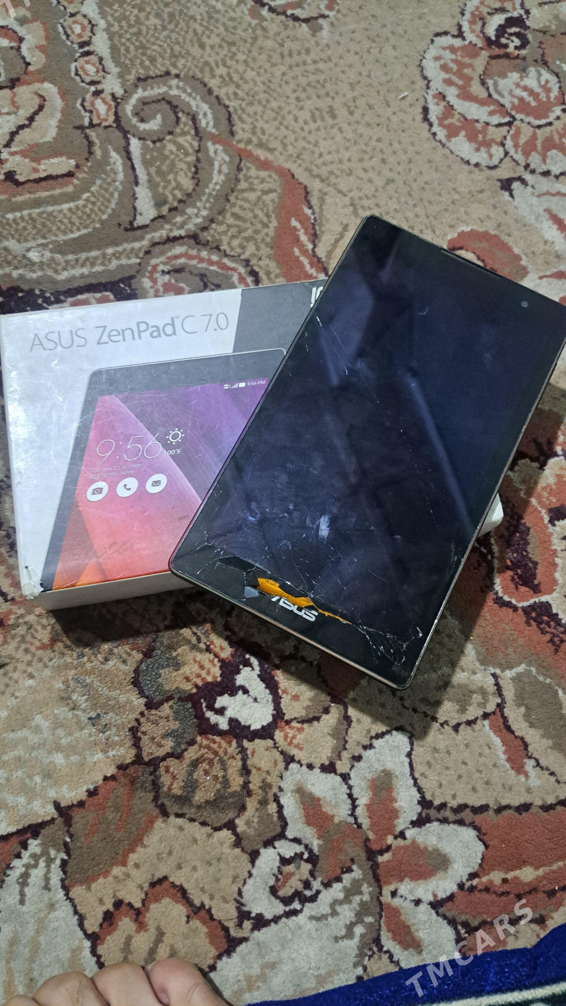 Asus ZenPad - 1 mkr - img 1