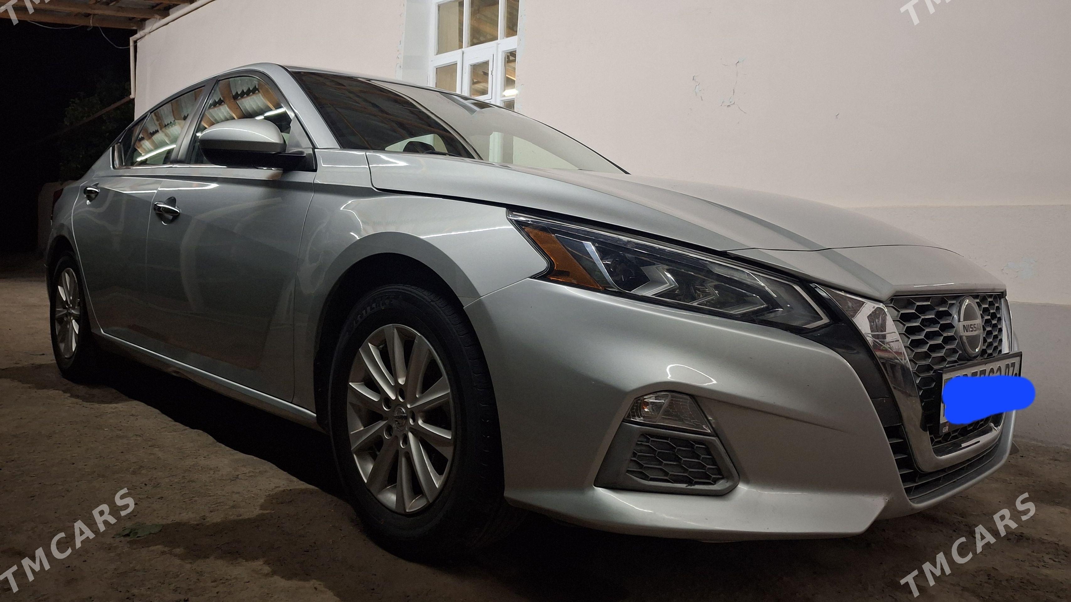 Nissan Altima 2021 - 235 000 TMT - Дашогуз - img 1