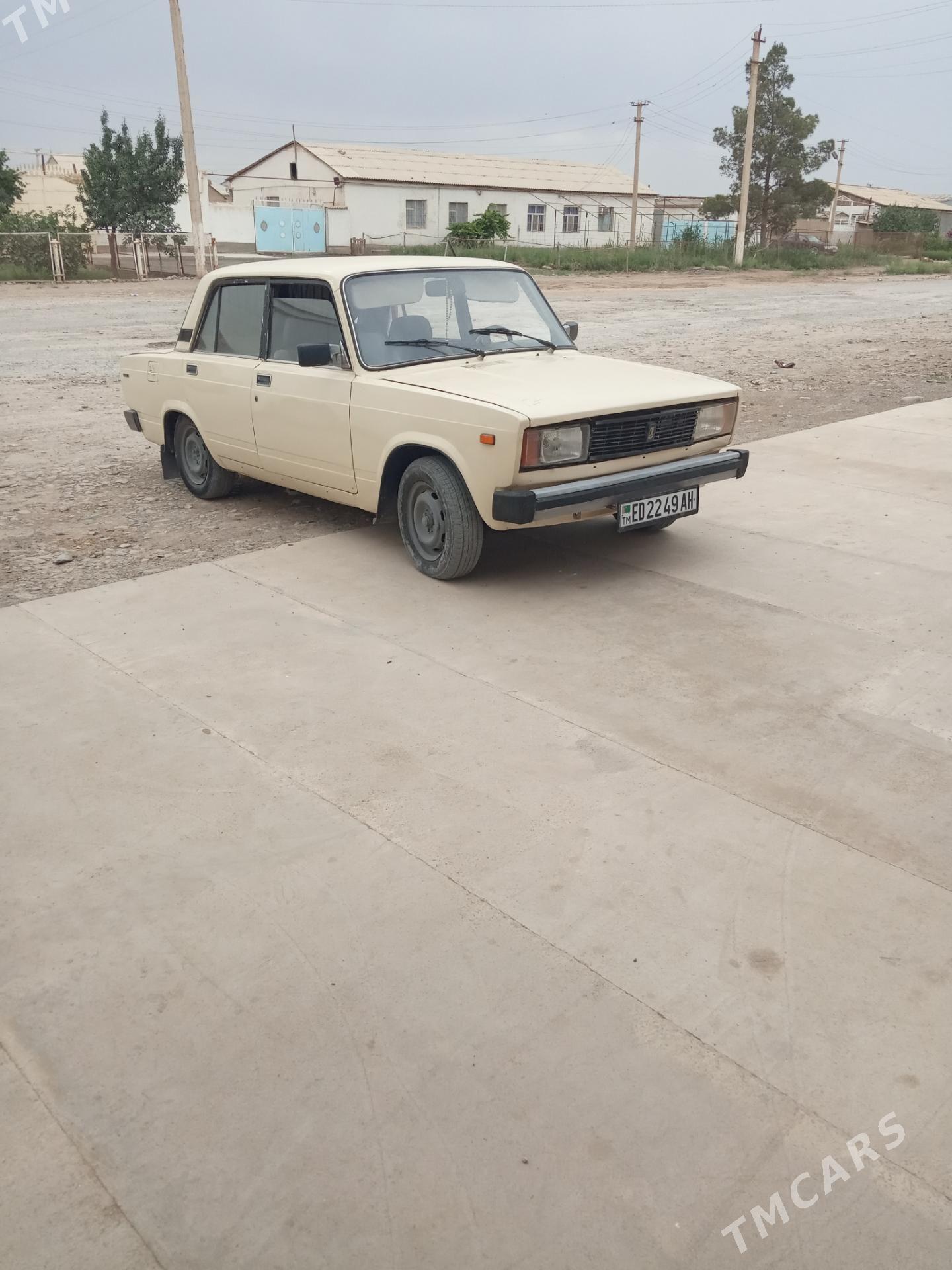 Lada 2105 1981 - 28 000 TMT - Теджен - img 1