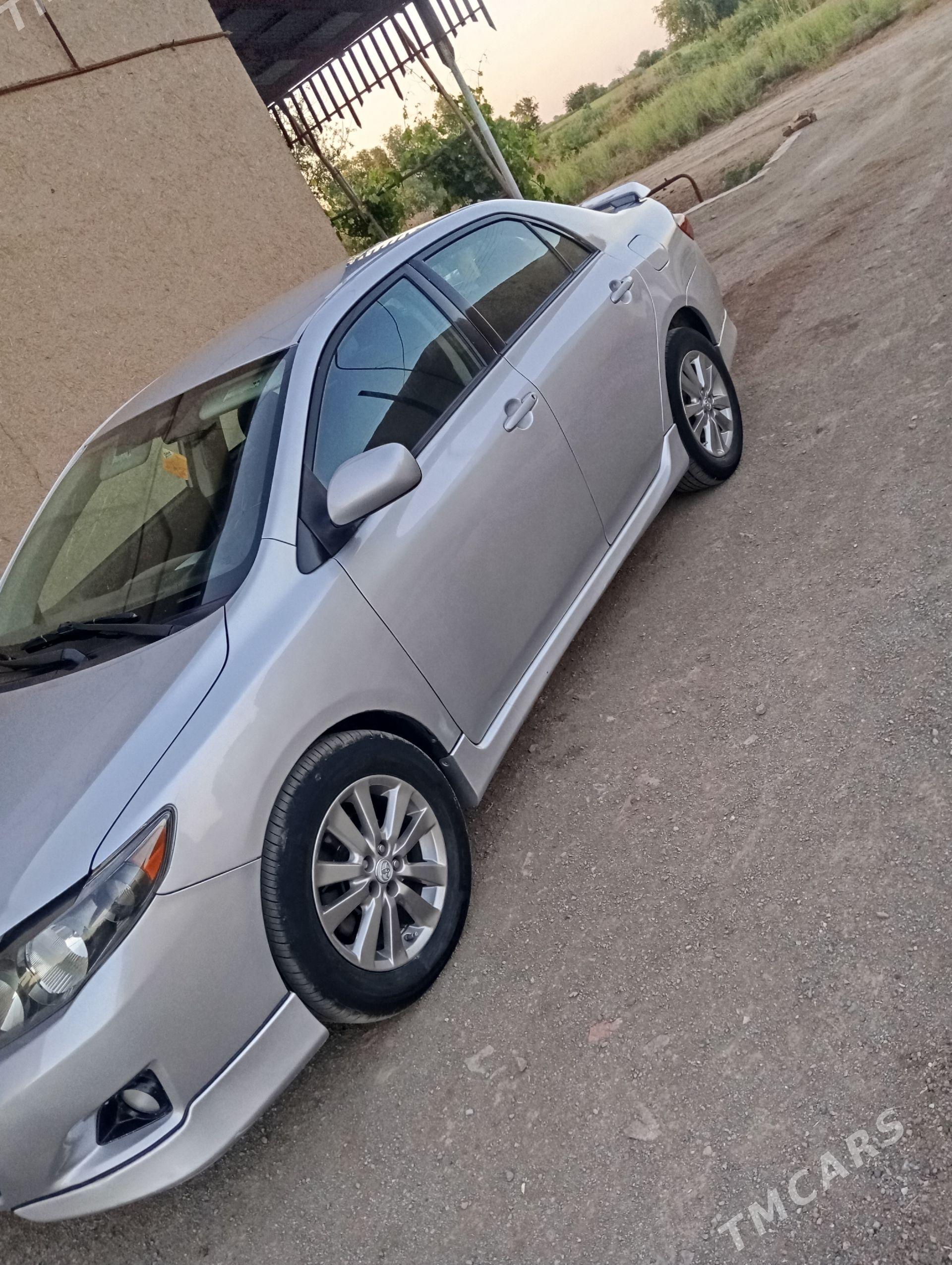 Toyota Corolla 2010 - 170 000 TMT - Гороглы (Тагта) - img 1