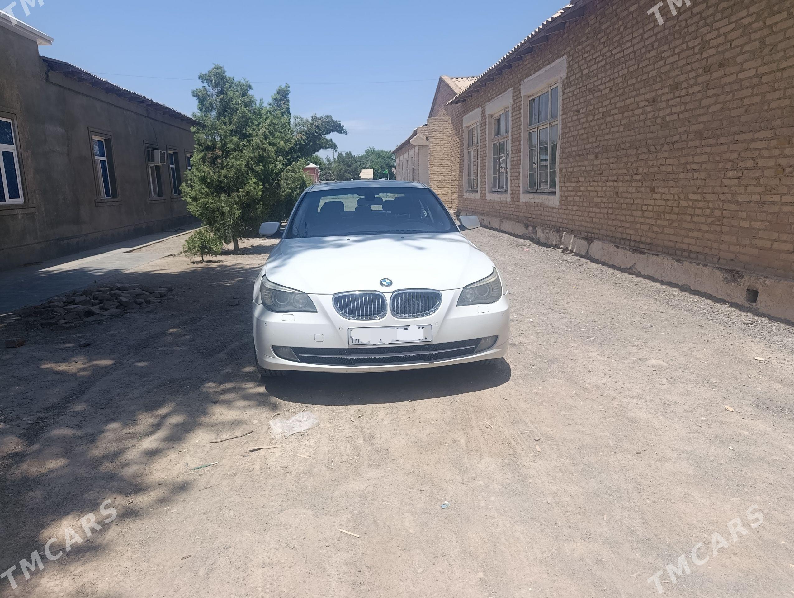 BMW E60 2008 - 175 000 TMT - Байрамали - img 1