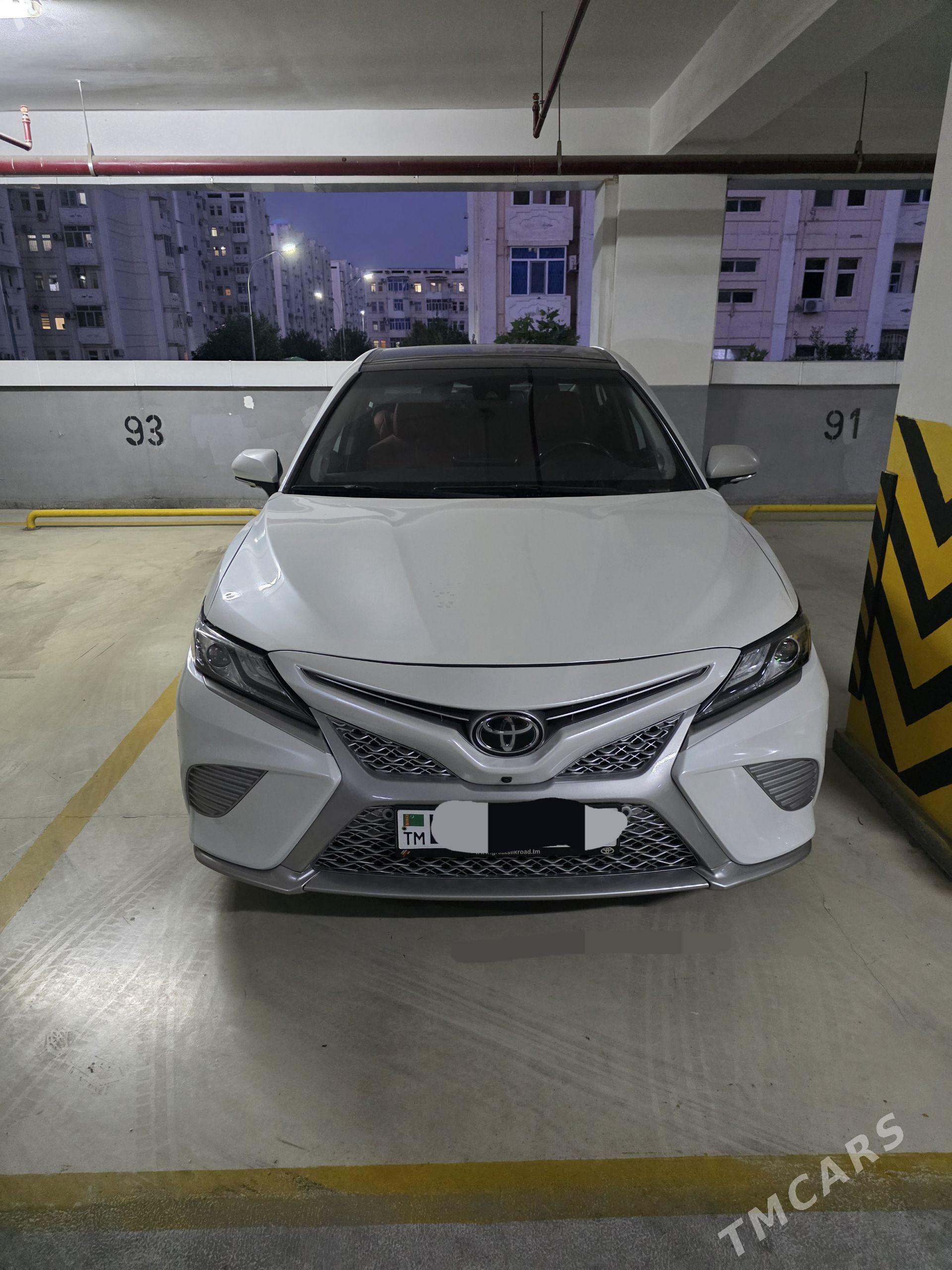 Toyota Camry 2021 - 420 000 TMT - Ашхабад - img 1
