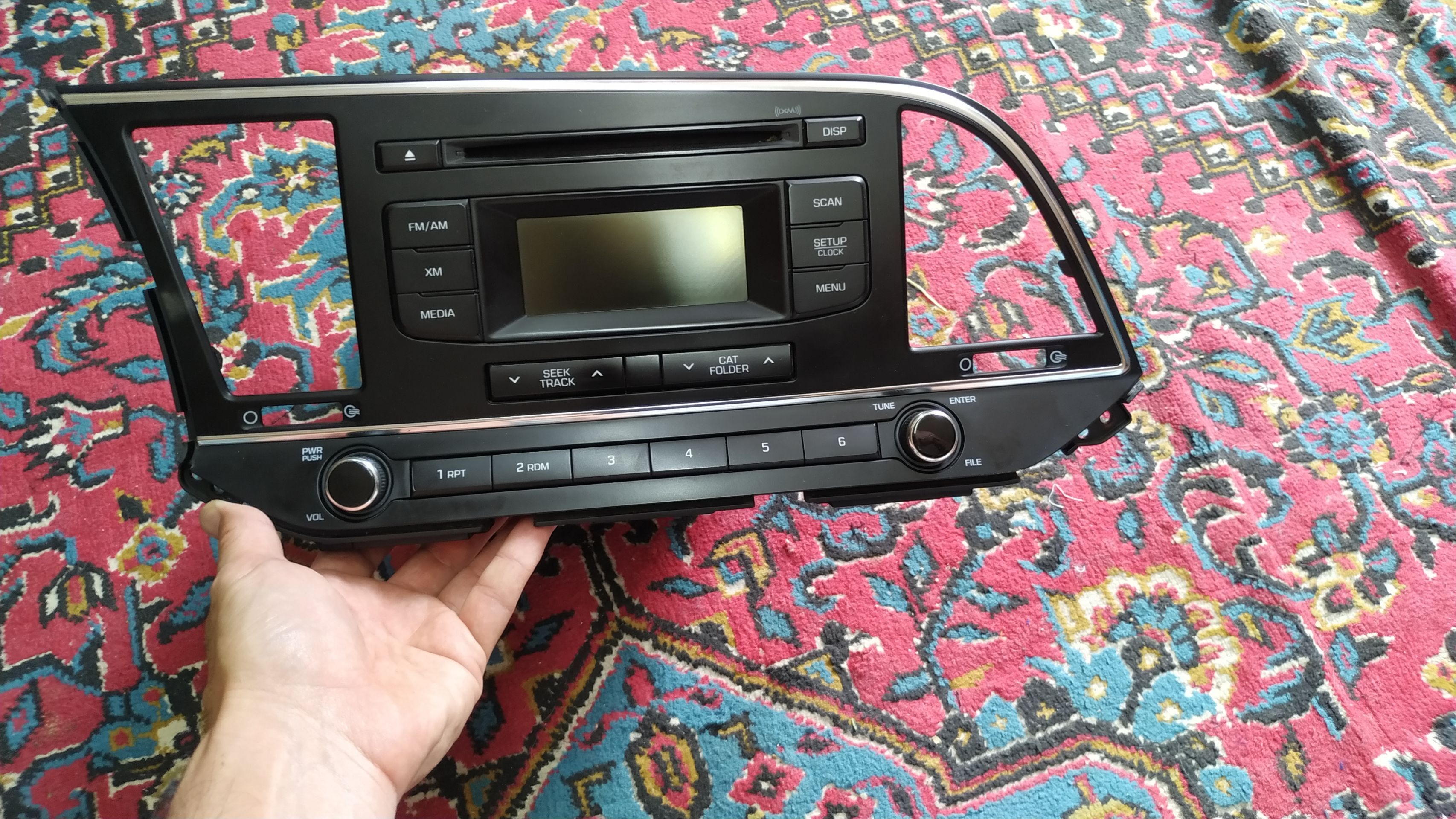 Hundai Elantra 300 TMT - Howdan "W" - img 1
