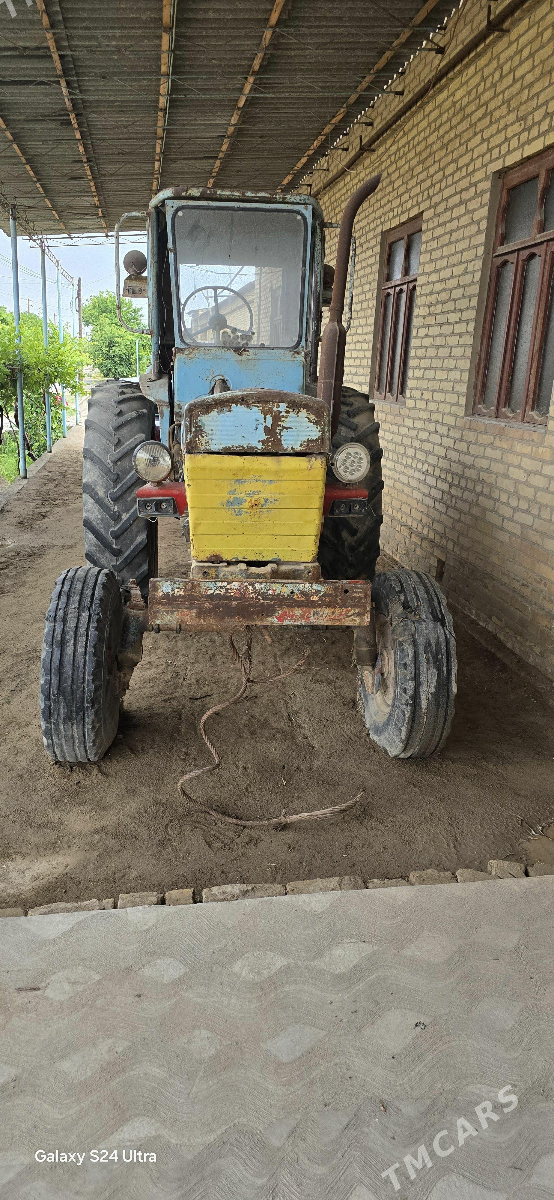 MTZ T-28 1988 - 17 000 TMT - Саят - img 1