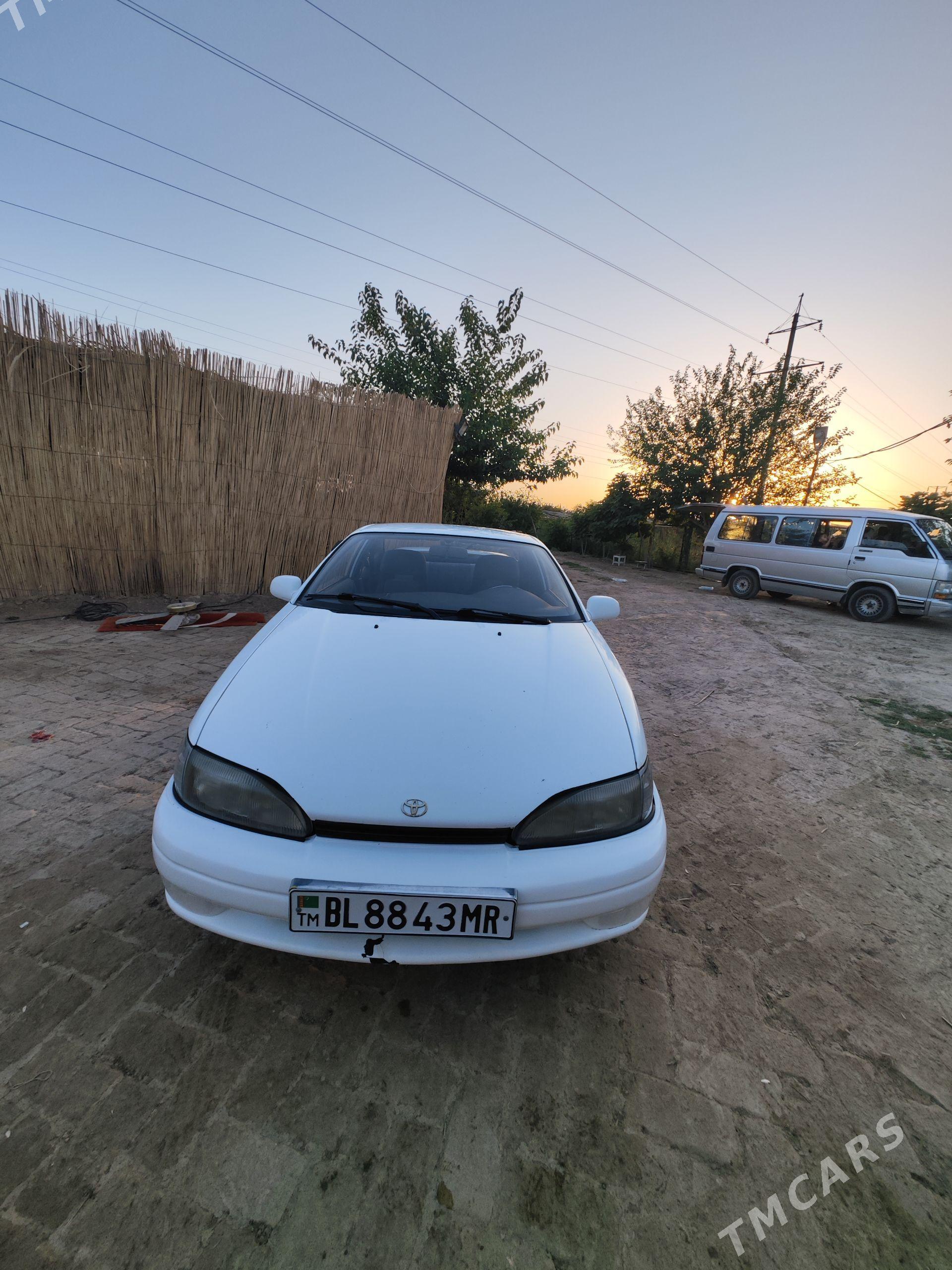 Toyota Corolla 1992 - 50 000 TMT - Байрамали - img 1