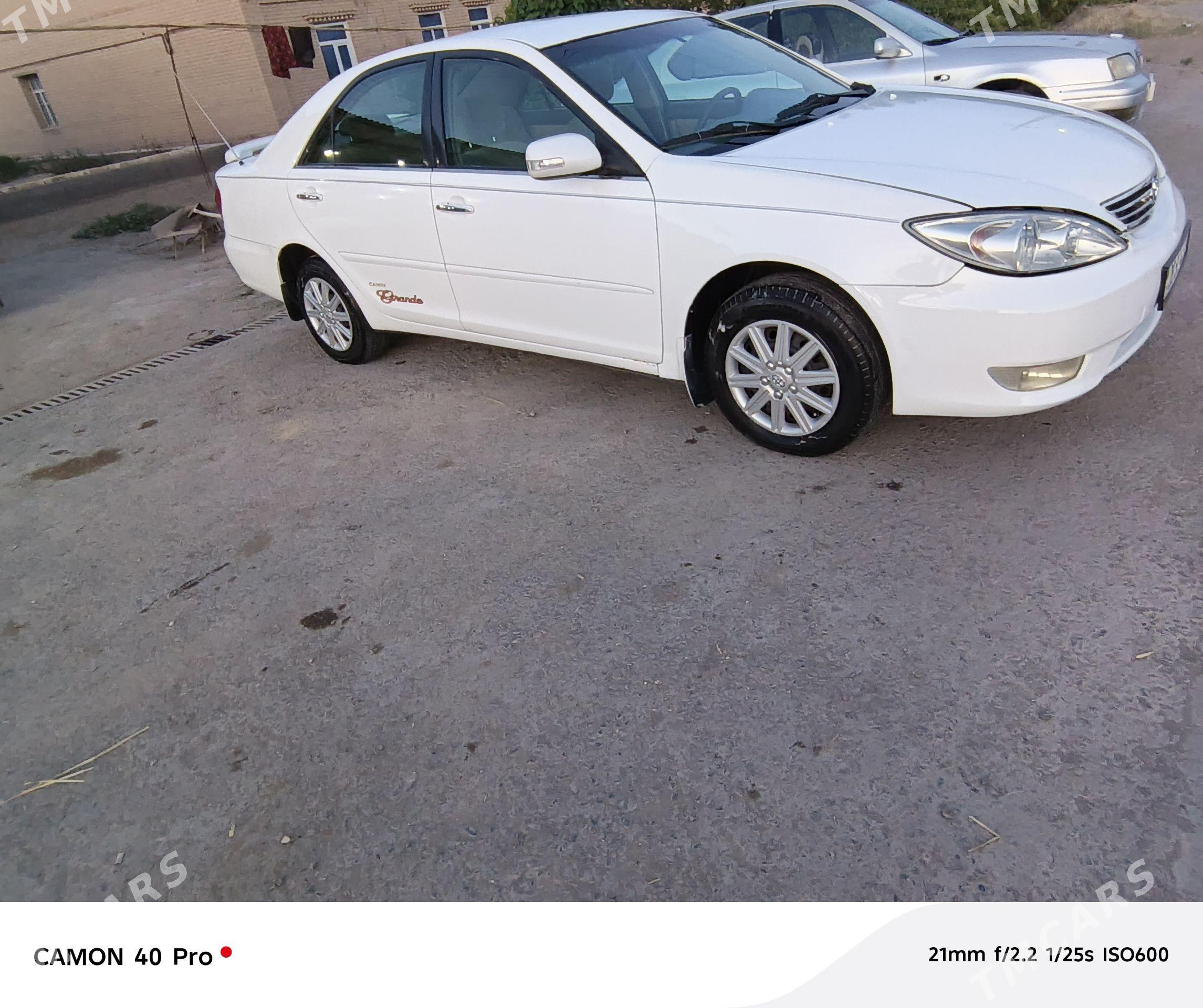 Toyota Camry 2002 - 160 000 TMT - Сакар - img 1