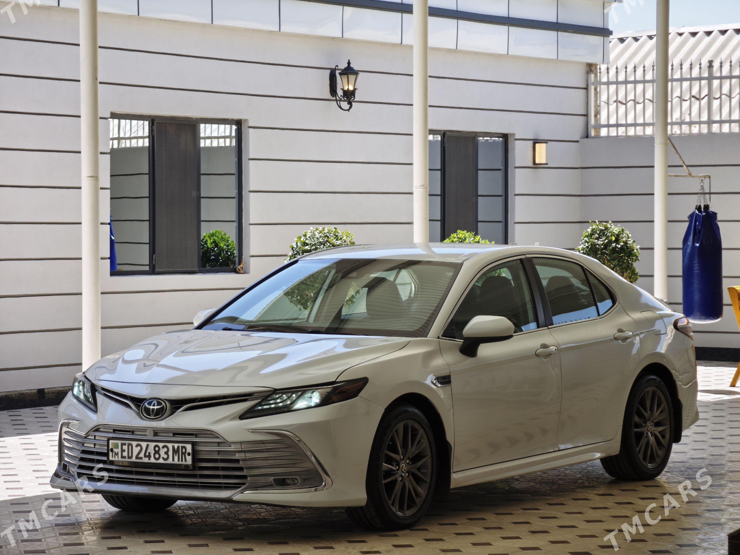 Toyota Camry 2021 - 320 000 TMT - Мары - img 1