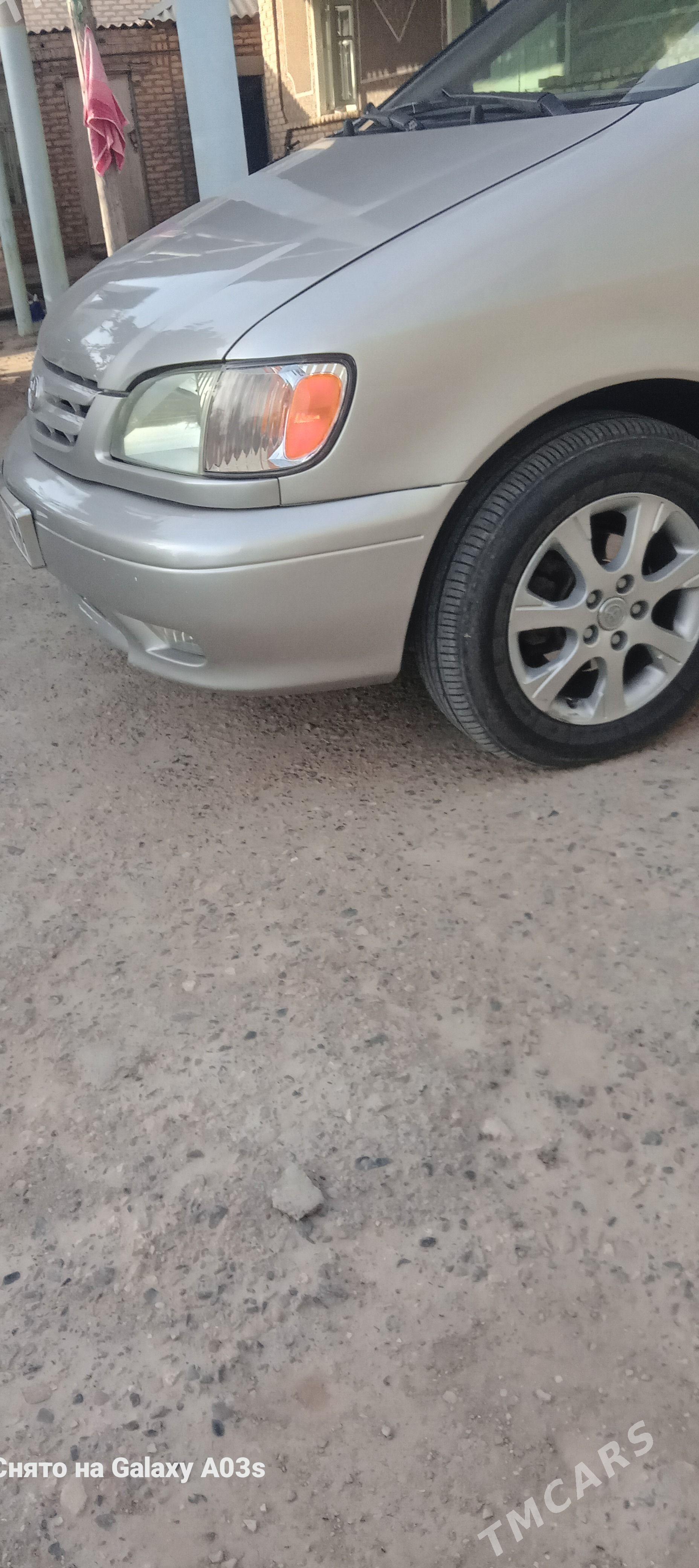 Toyota Sienna 2002 - 222 000 TMT - Сакарчага - img 1