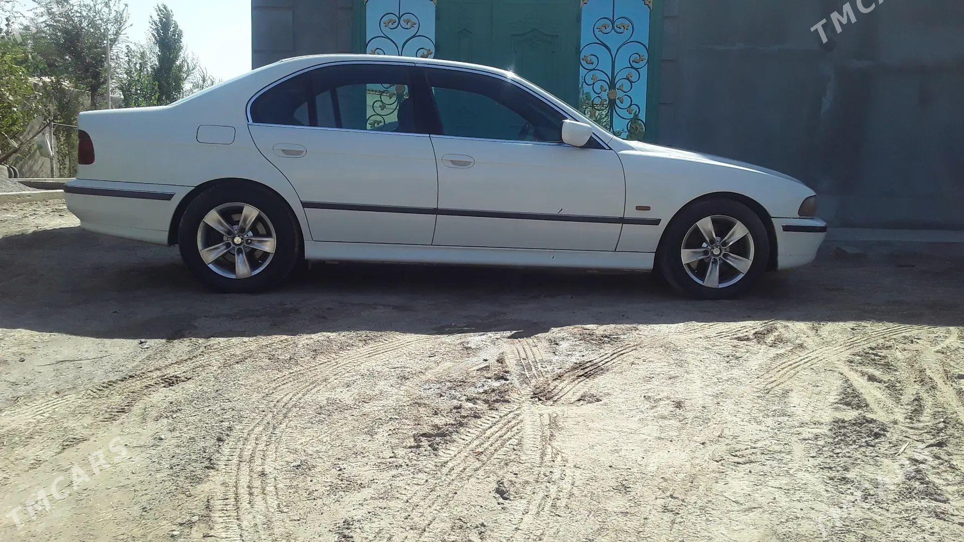 BMW 525 2000 - 130 000 TMT - Akdepe - img 1