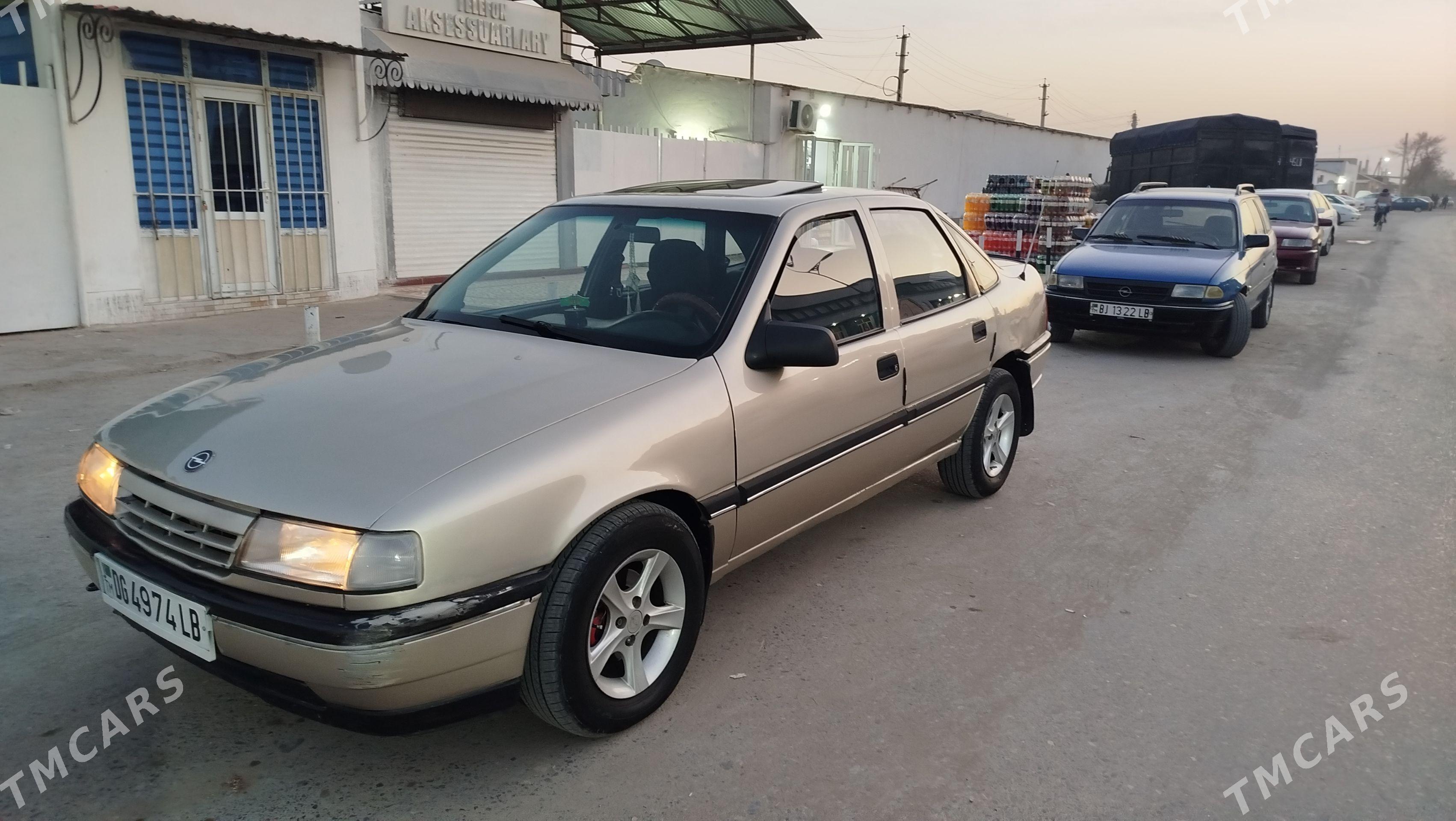 Opel Vectra 1989 - 35 000 TMT - Farap - img 1