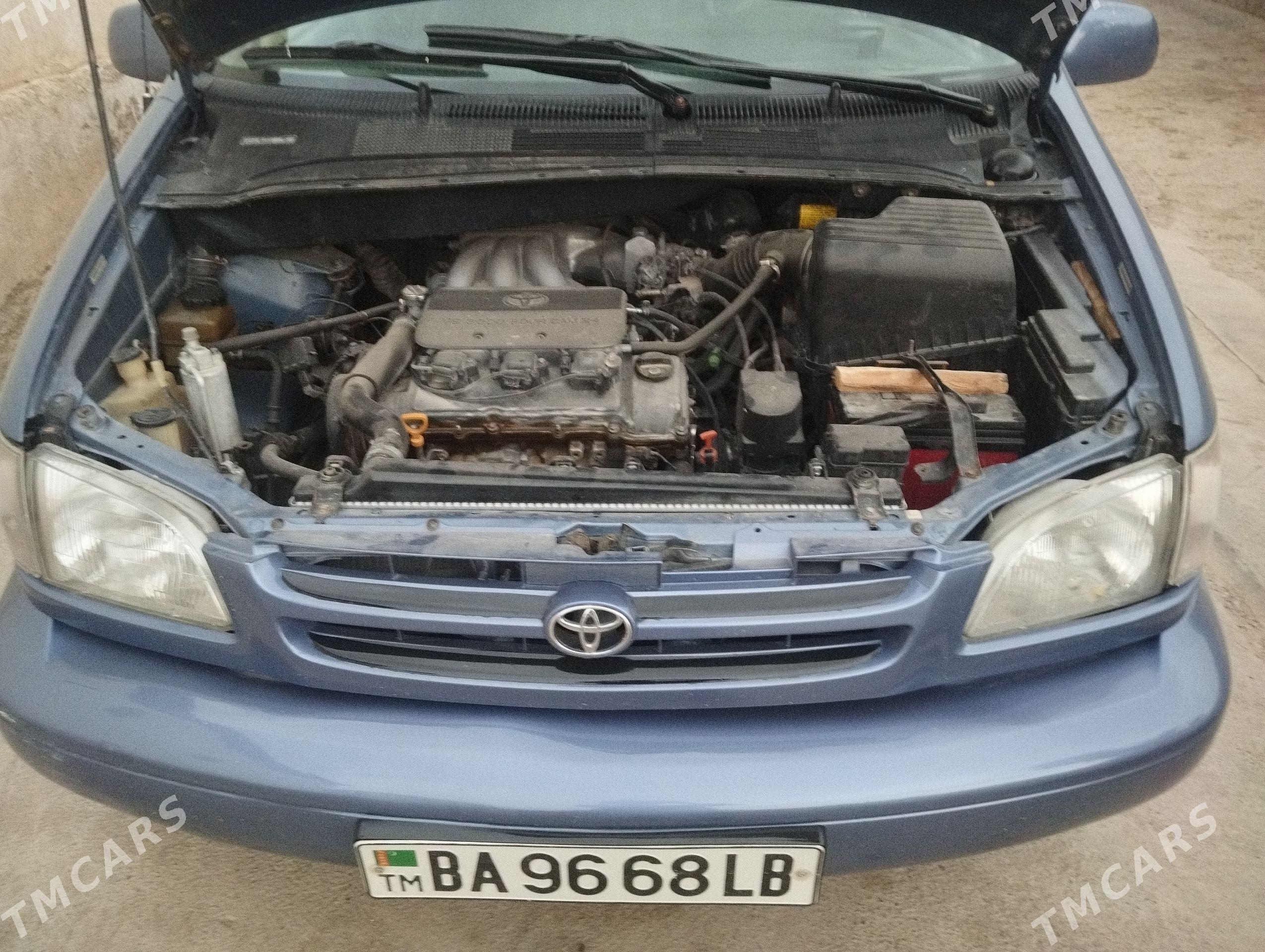 Toyota Sienna 2000 - 180 000 TMT - Койтендаг - img 1