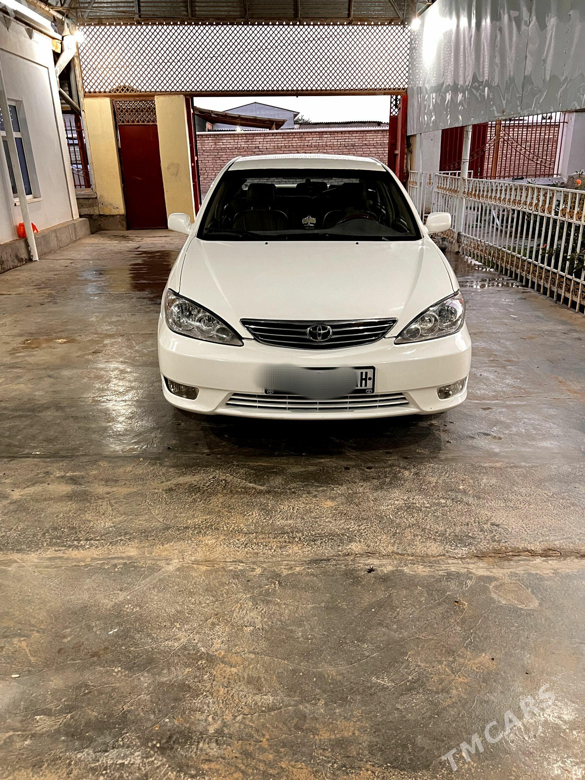 Toyota Camry 2003 - 179 000 TMT - Теджен - img 1