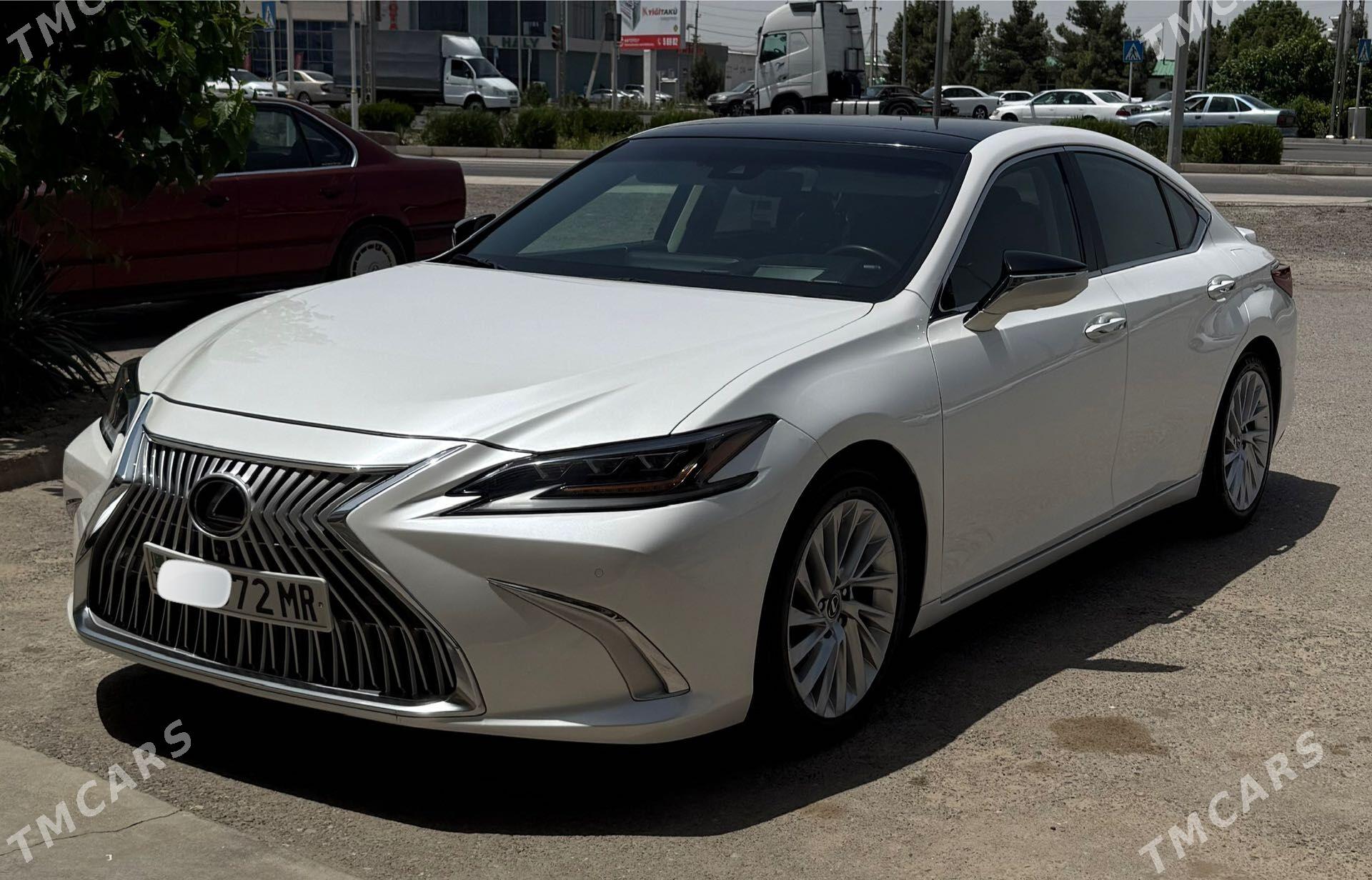 Lexus ES 350 2019 - 700 000 TMT - Мары - img 1