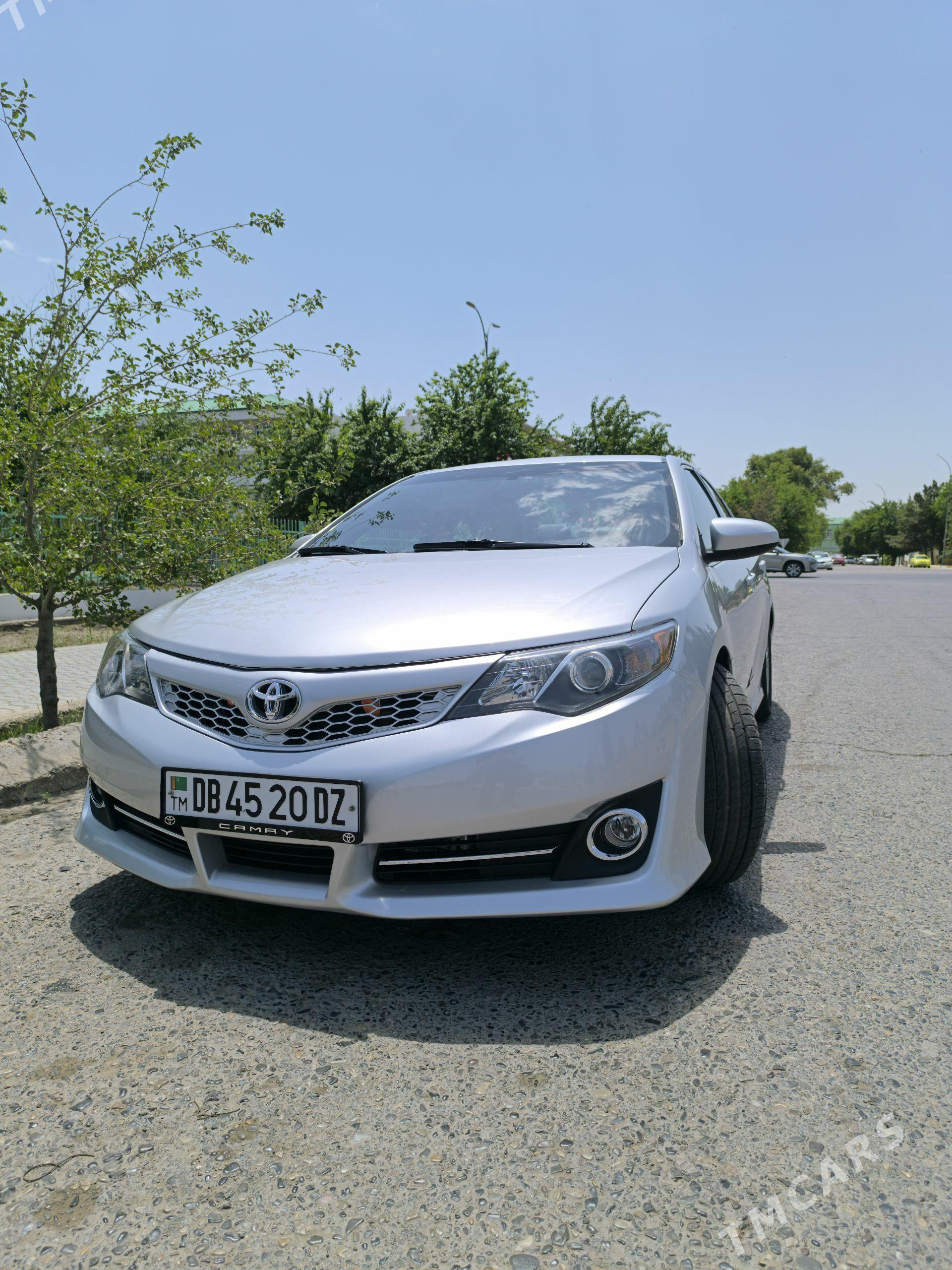 Toyota Camry 2012 - 260 000 TMT - Кёнеургенч - img 1