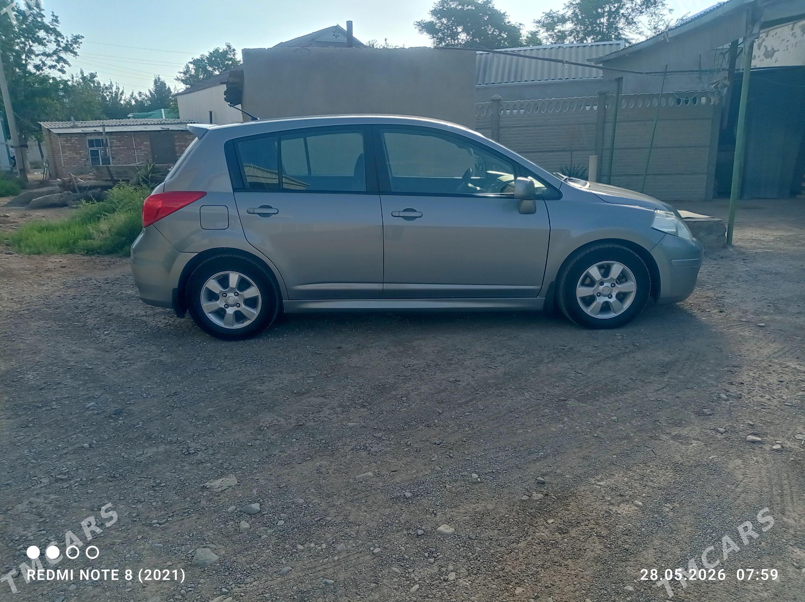 Nissan Versa 2010 - 140 000 TMT - Мургап - img 1