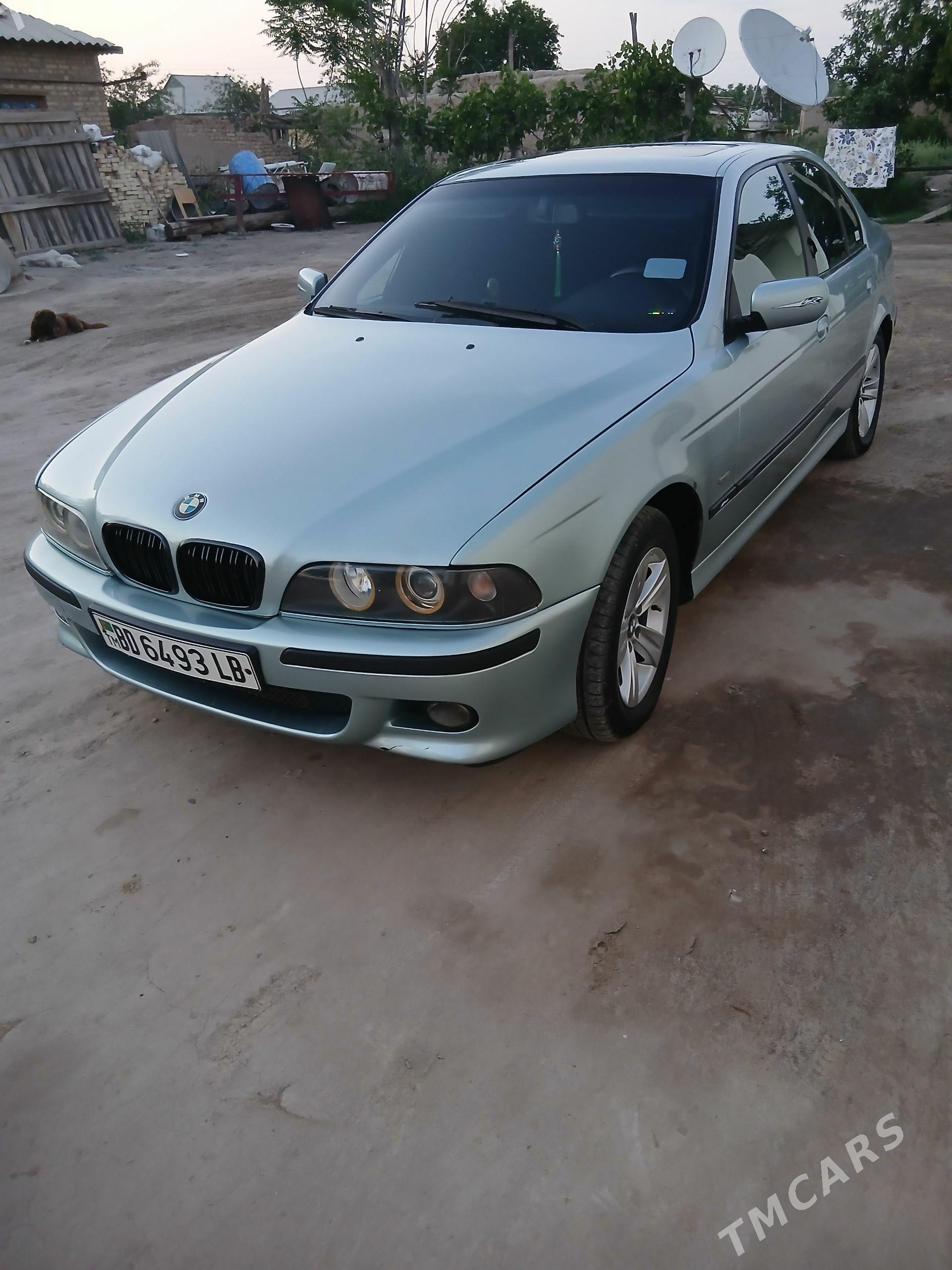 BMW 528 1999 - 120 000 TMT - Garabekewül - img 1