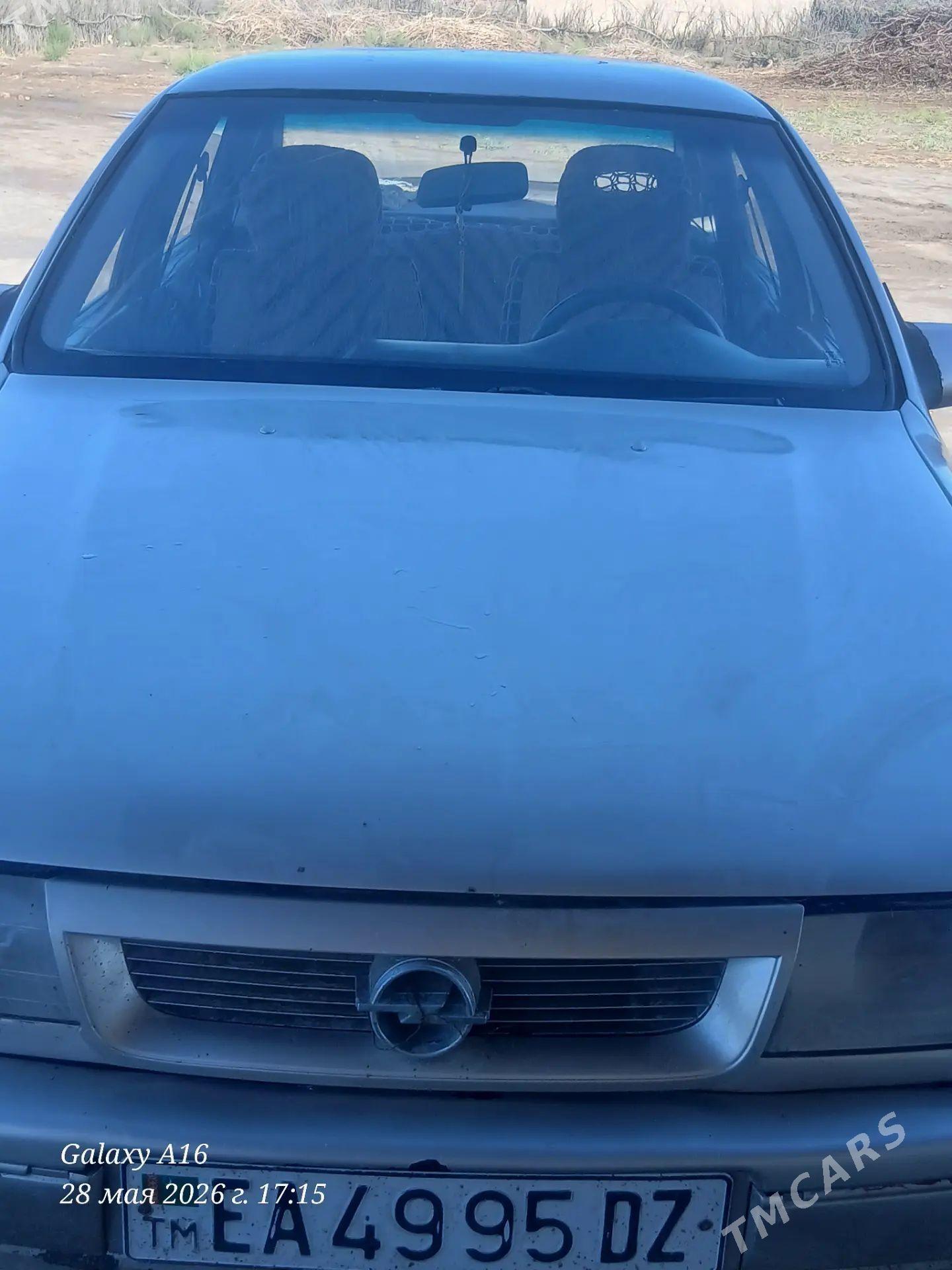 Opel Vectra 1993 - 40 000 TMT - Türkmenbaşy etr. - img 1
