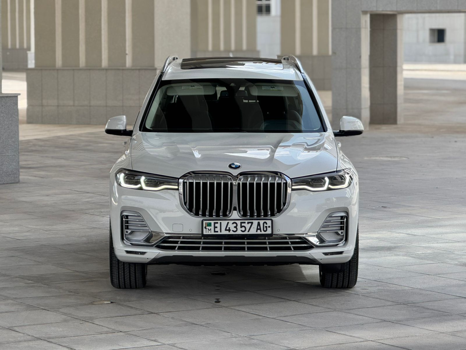BMW X7 2021 - 1 050 000 TMT - Aşgabat - img 1