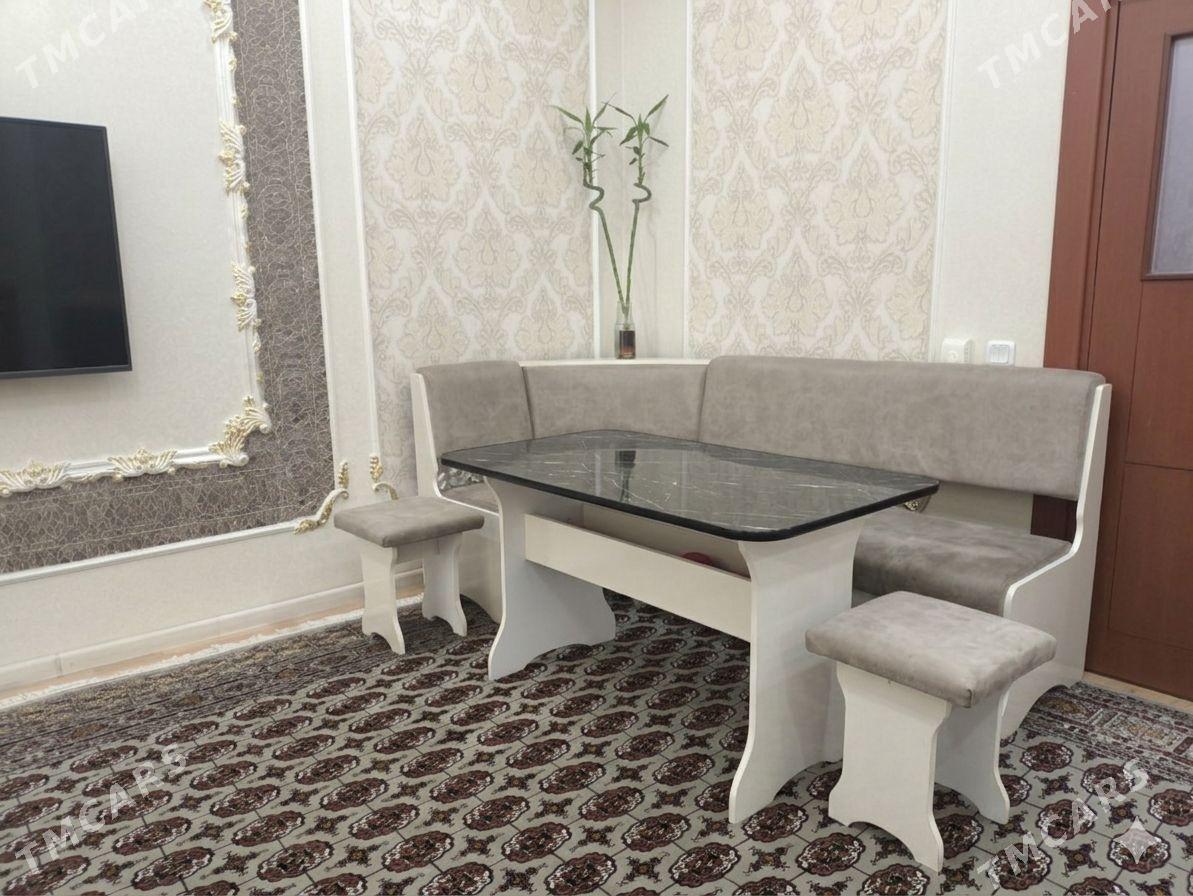 Kuhonny Diwan stol Ugolok - ул. Подвойского (Битарап Туркменистан шаёлы) - img 1