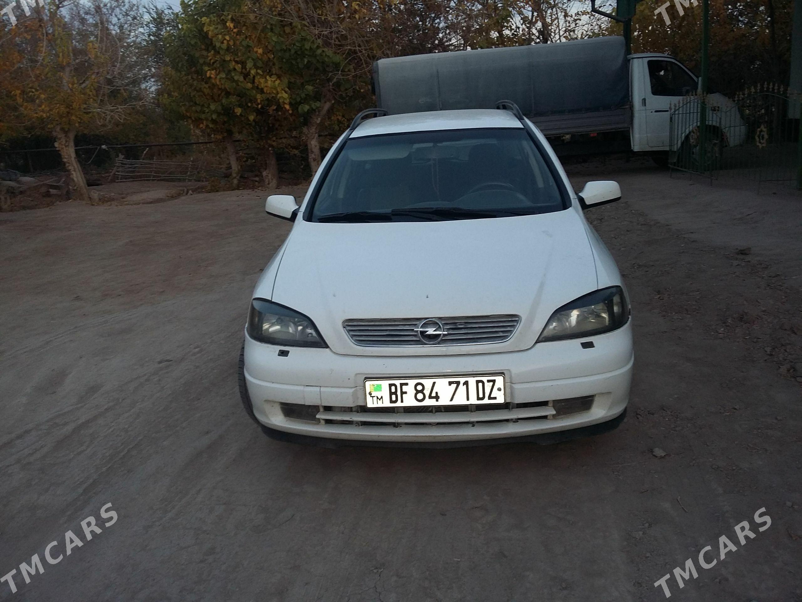 Opel Astra 2003 - 85 000 TMT - Губадаг - img 1