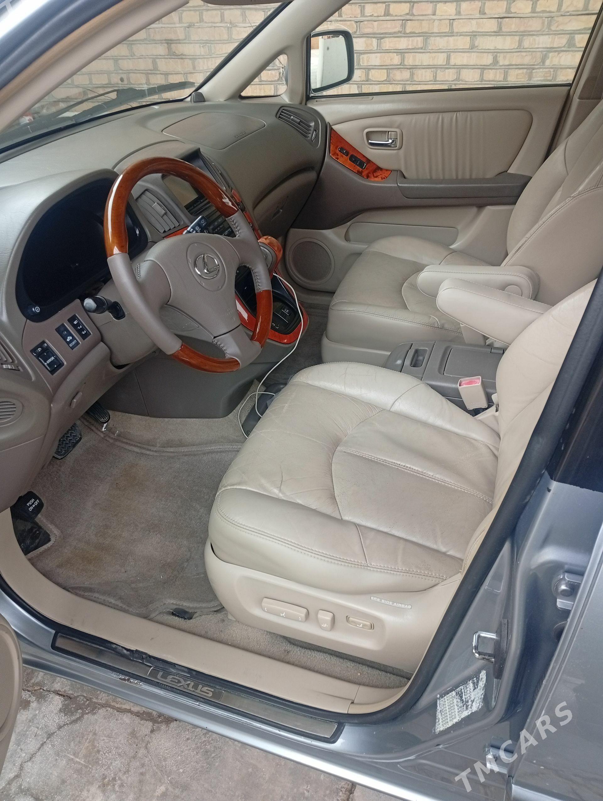 Lexus RX 300 2002 - 240 000 TMT - Мары - img 1