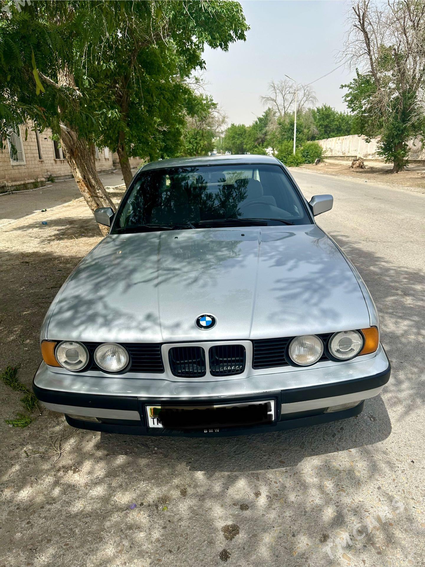 BMW 525 1990 - 65 000 TMT - Балканабат - img 1