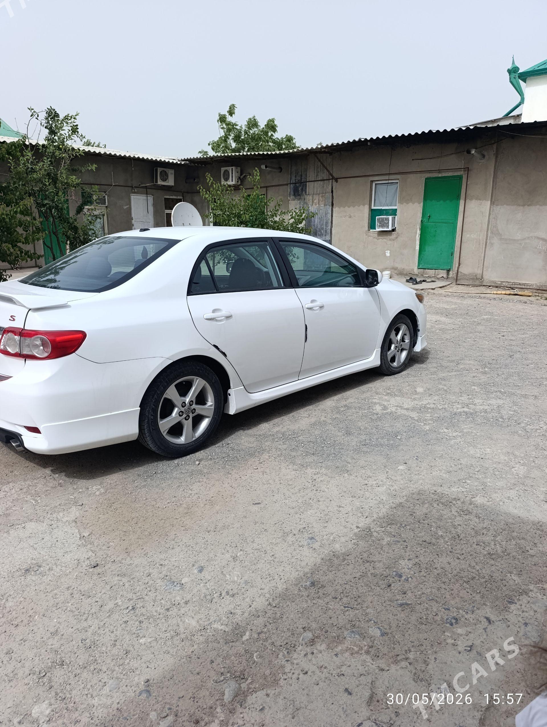 Toyota Corolla 2011 - 225 000 TMT - Анев - img 1